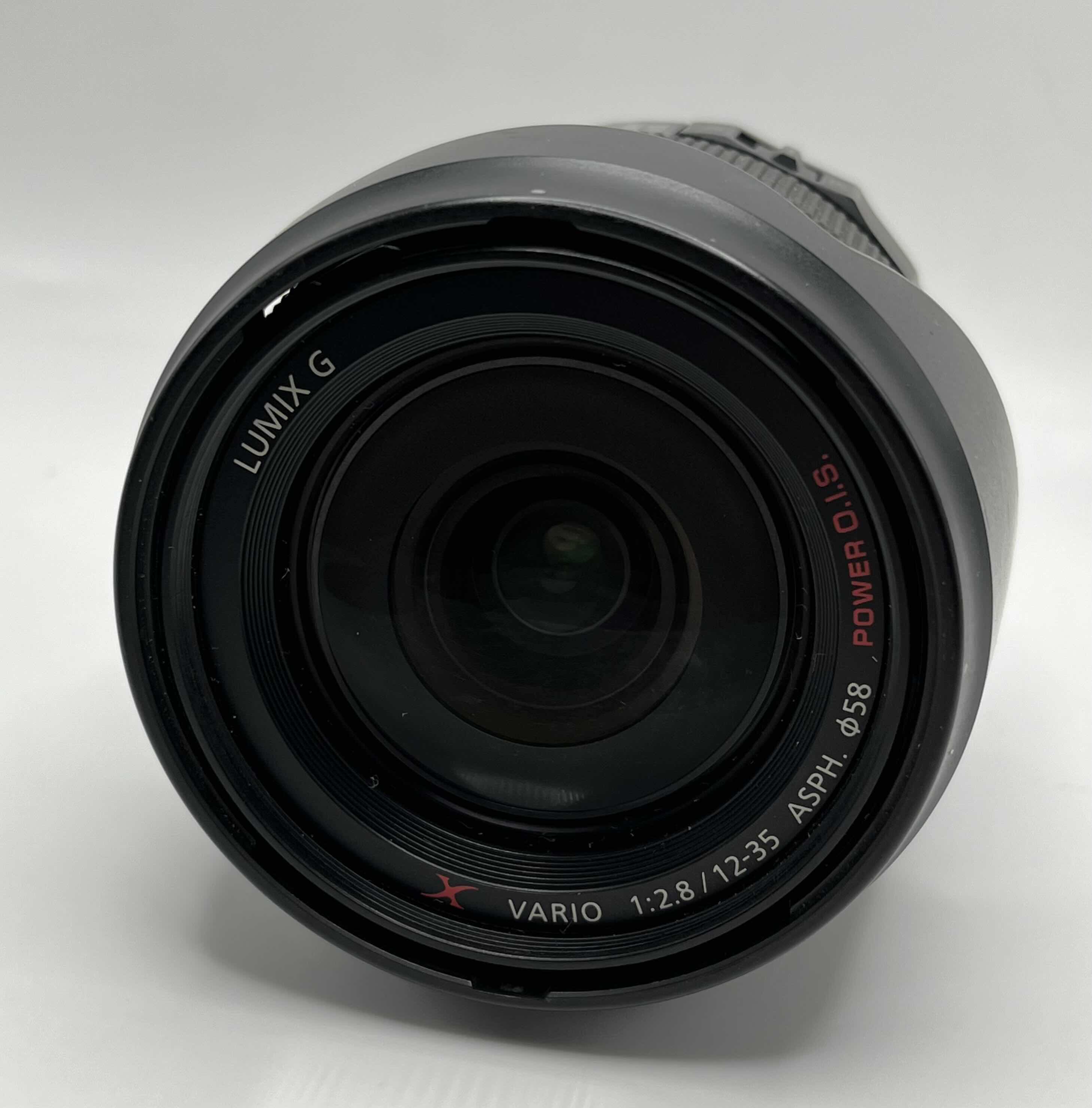 Photo 6 of PANASONIC LUMIX G SERIES VARIO 1:2.8 12/35 ASPH 0.25MM/0.82FT POWER O.I.S LENS H-HS12035 W SOFT CASE