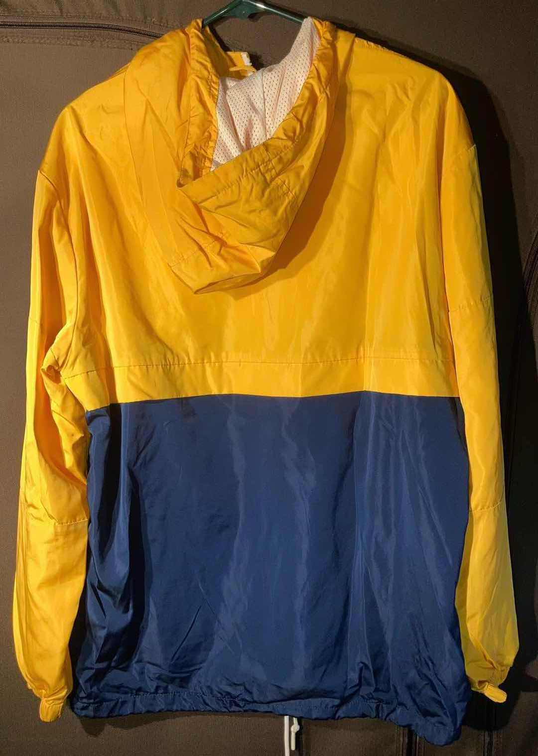 Photo 1 of H&M DIVIDED YELLOW & BLUE HOODED ANORAK JACKET MEN’S SIZE M