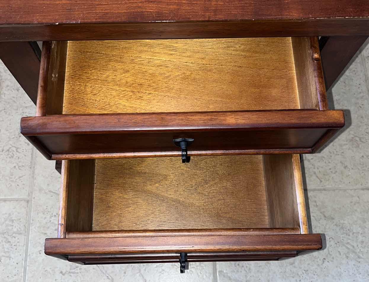 Photo 6 of PLUNKETT HOME FURNISHINGS WOOD NIGHT STAND/END TABLE W TWO DRAWERS 26” x 22” H24”