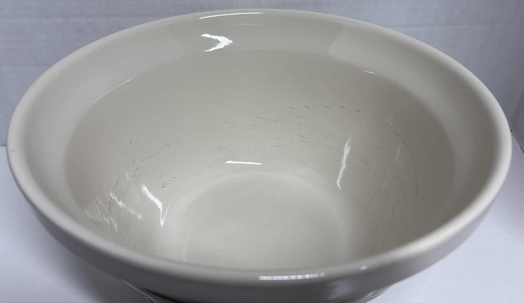 Photo 3 of LONGABERGER POTTERY WOVEN TRADITIONS CLASSIC BLUE 12” MIXING BOWL