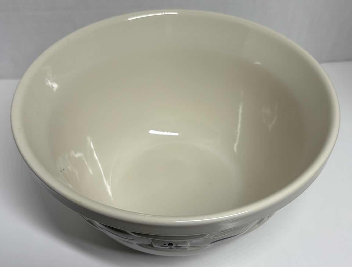 Photo 3 of LONGABERGER POTTERY WOVEN TRADITIONS CLASSIC BLUE 10” MIXING BOWL