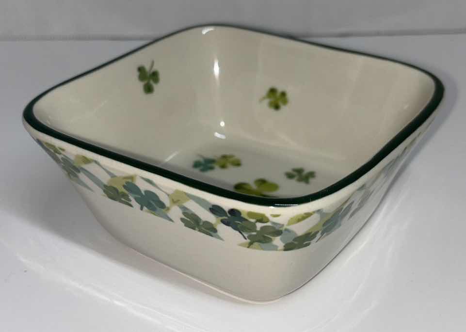 Photo 1 of LONGABERGER POTTERY SHAMROCK LUCKY TWIST 5” SQUARE DISH