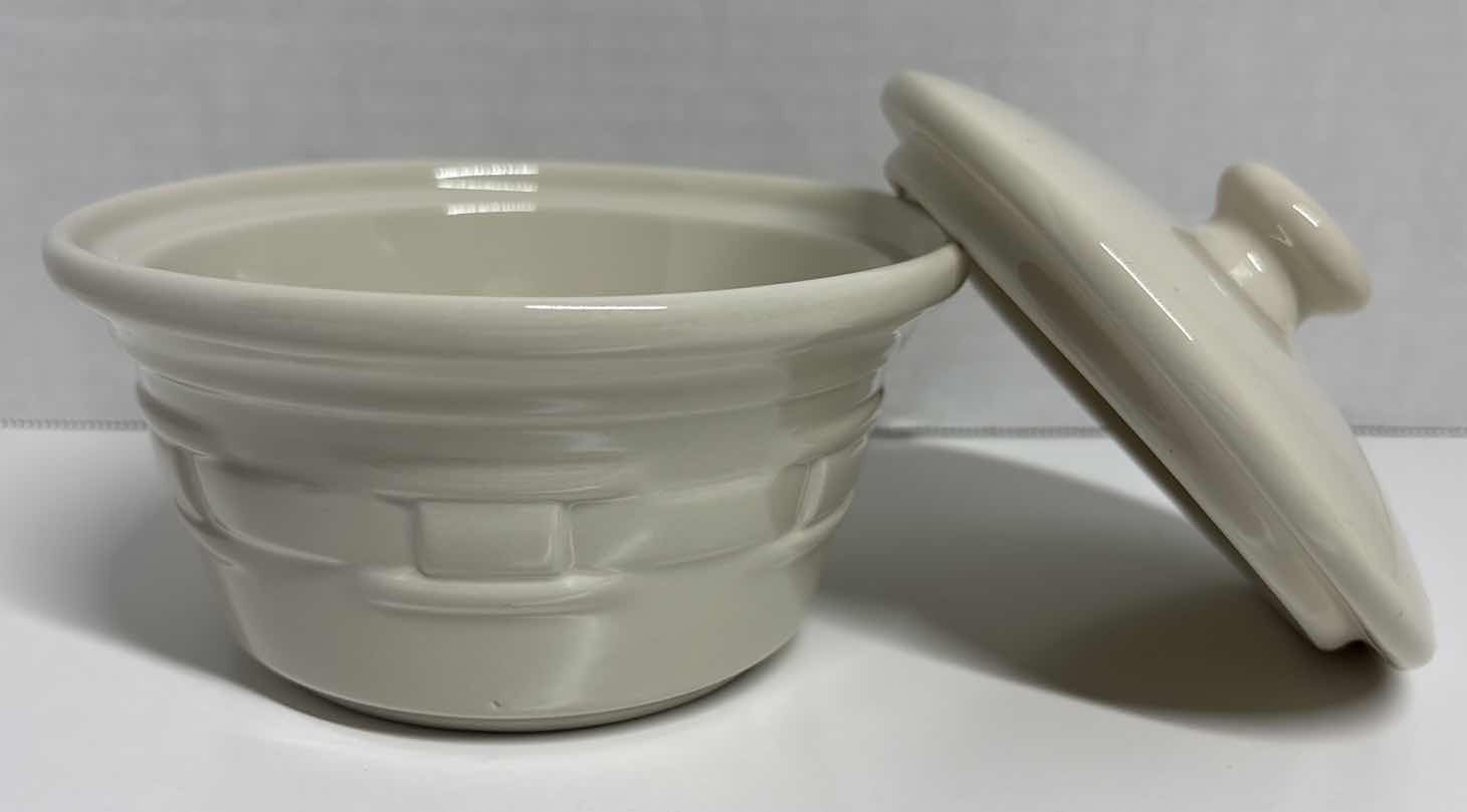 Photo 3 of LONGABERGER POTTERY WOVEN TRADITIONS IVORY BUTTER TUB & LID 5.75” X 4.25”