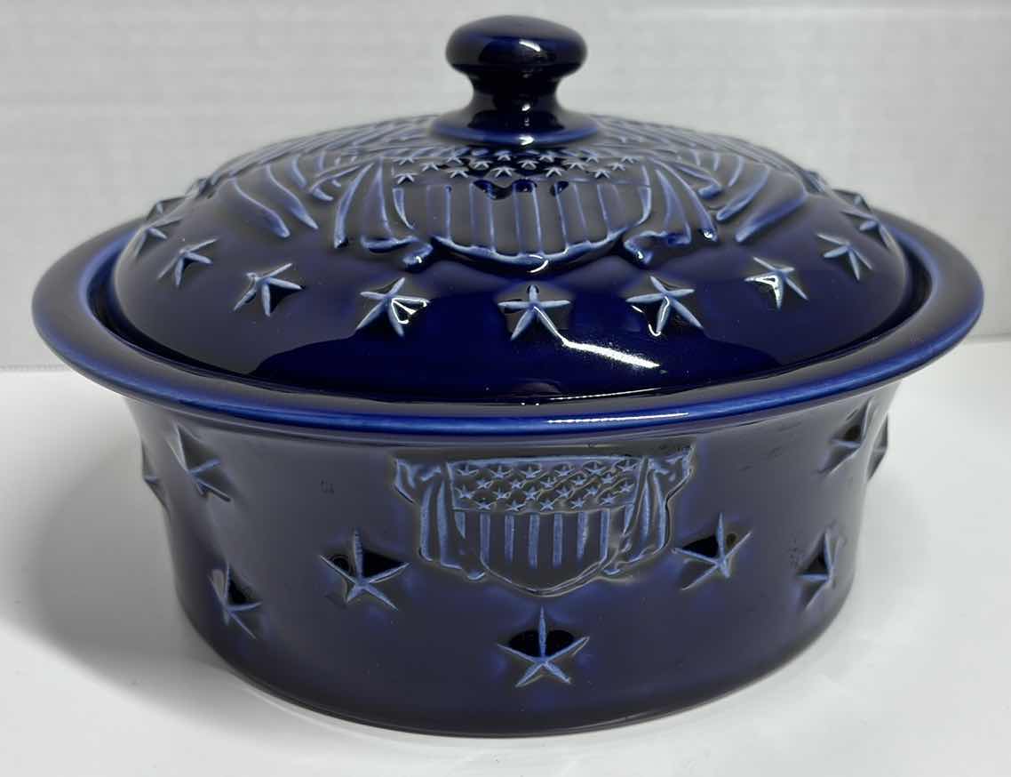 Photo 2 of LONGABERGER POTTERY PROUDLY AMERICAN COLLECTION 1.5 QT ROUND COVERED CASSEROLE DISH