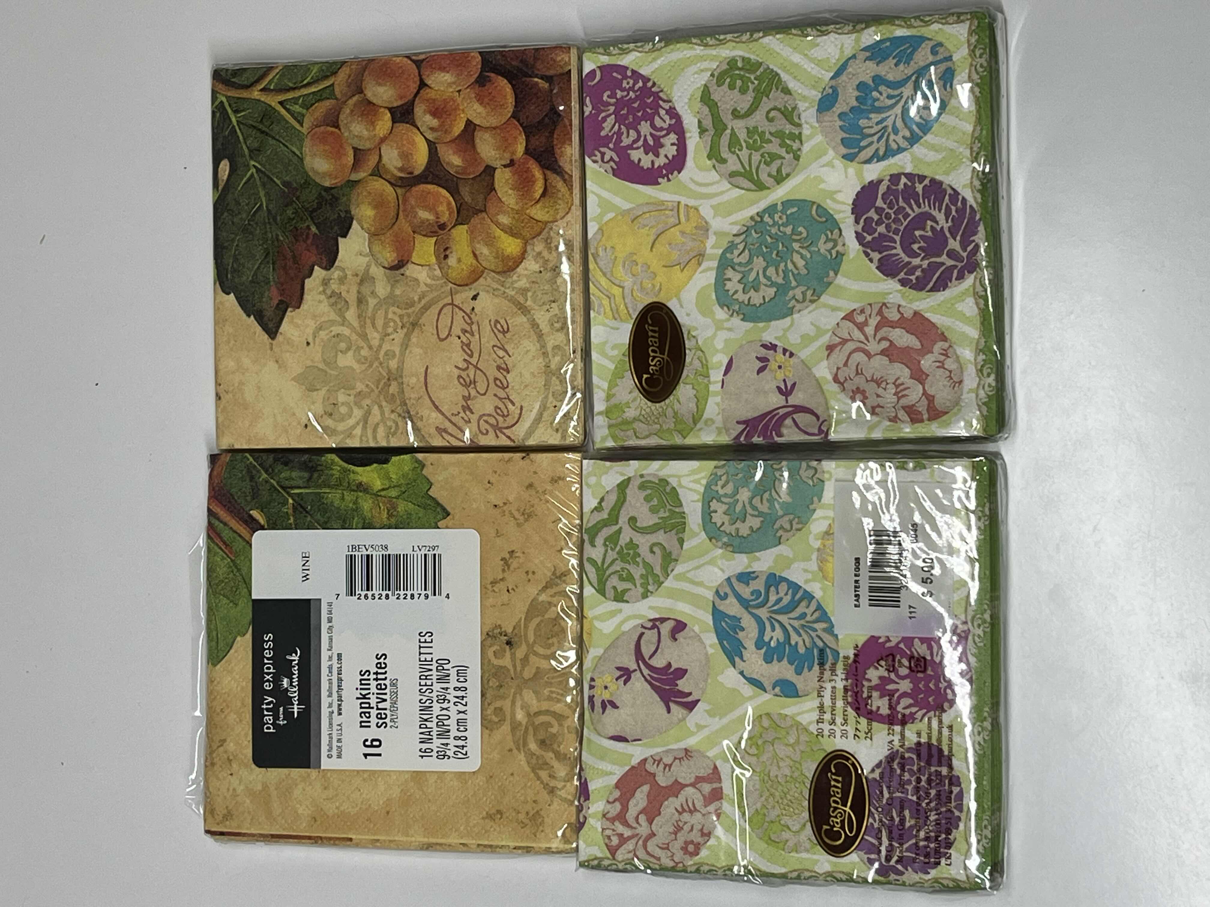 Photo 1 of WILLIAMS SONOMA NITO CHARGER PLATES (4) 13” W DECORATIVE WINE NAPKINS (4)