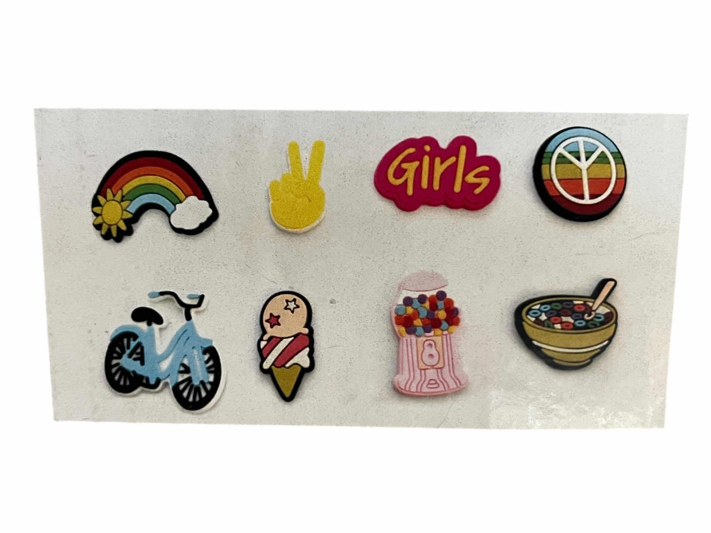 Photo 1 of New. CAPE ROBBIN CROC SHOE/ACCESSORY RUBBER FOAM PIN SETS GARDENER PIN D (18SETS PER BOX/45 BOXES)