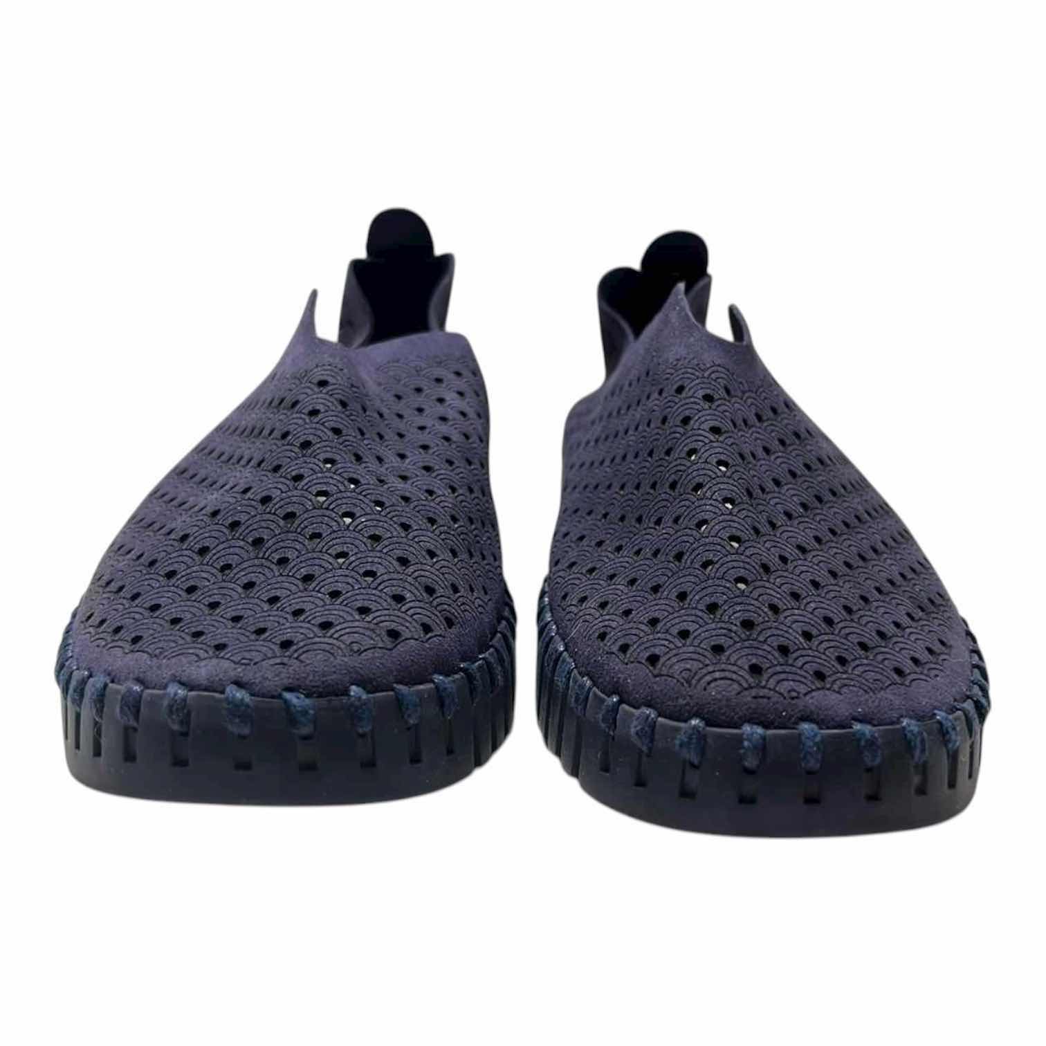 Photo 1 of ILSE JACOBSEN NAVY TULIP SLIP-ON SHOES WOMENS SIZE 8