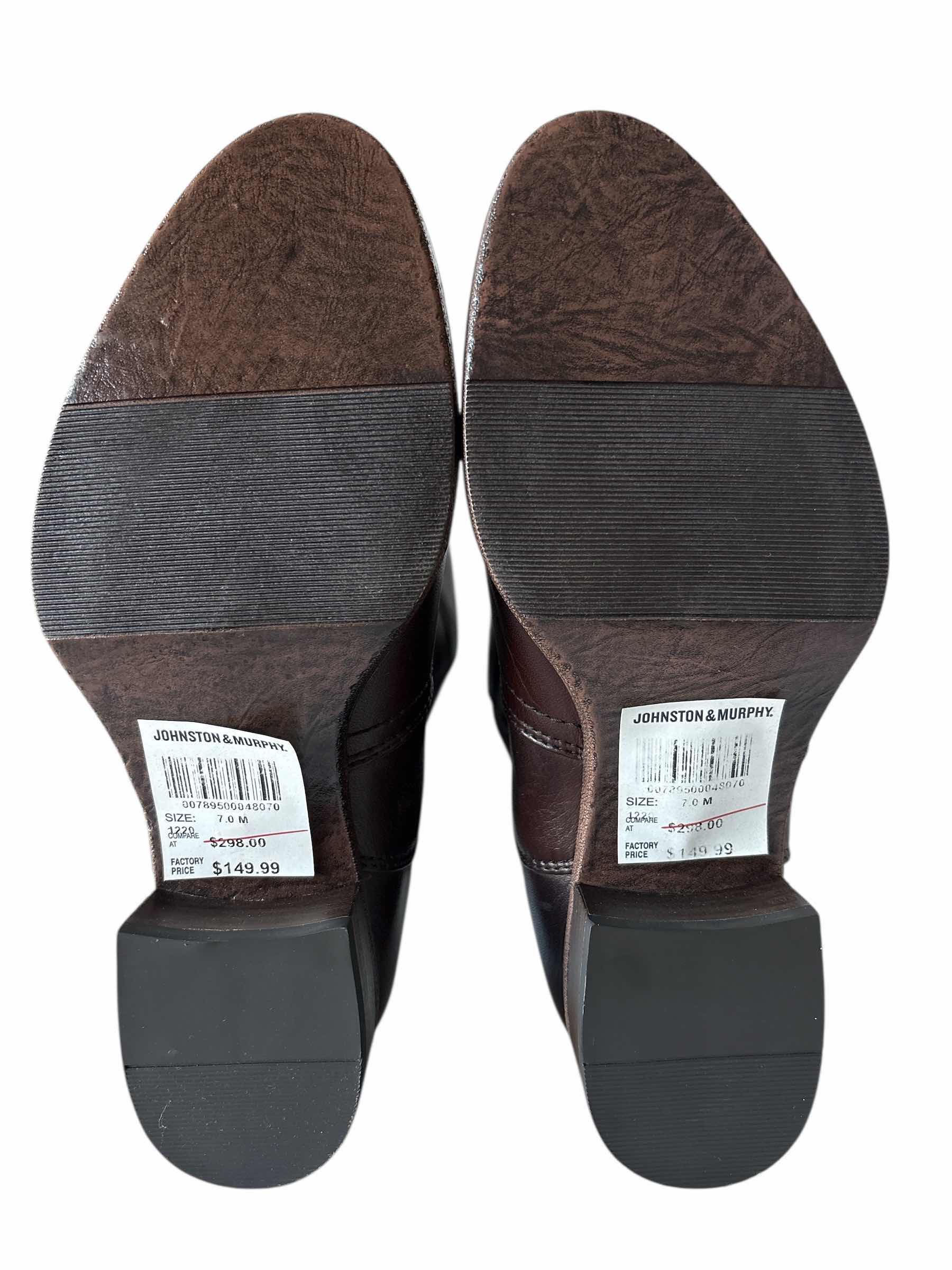 Photo 1 of JOHNSTON AND MURPHY BOOTS SIZE 7 WOMENS