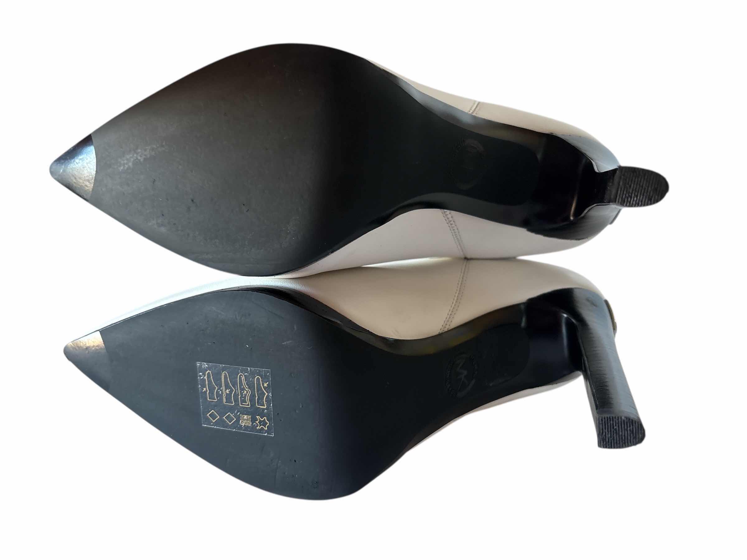 Photo 1 of MICHAEL KORS BOOTS SIZE 7 WOMENS