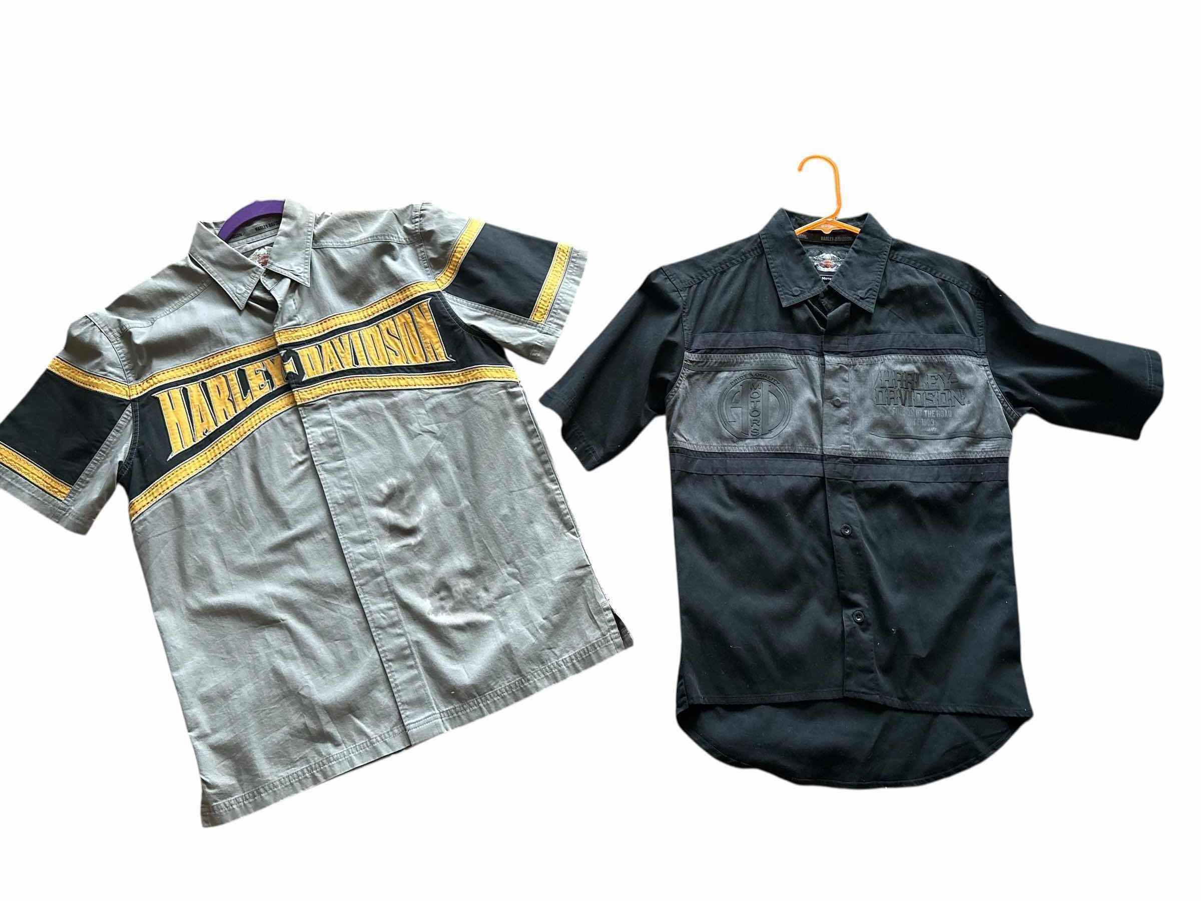 Photo 1 of (2)PCS HARLEY-DAVIDSON SHORT SKEEVE BUTTON UPS MENS SIZE M