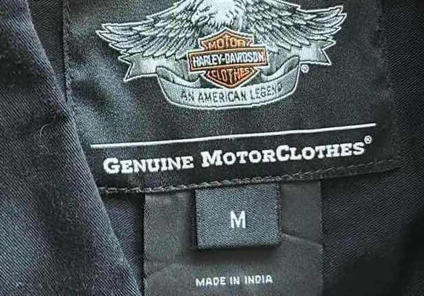 Photo 1 of (2)PCS HARLEY-DAVIDSON SHORT SKEEVE BUTTON UPS MENS SIZE M