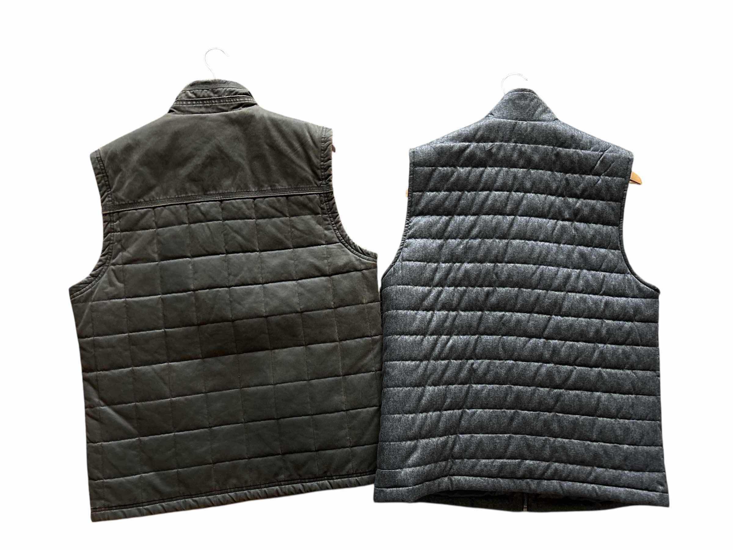 Photo 1 of (2)PCS JOHNSTON&MURPHY VEST SIZE L MENS