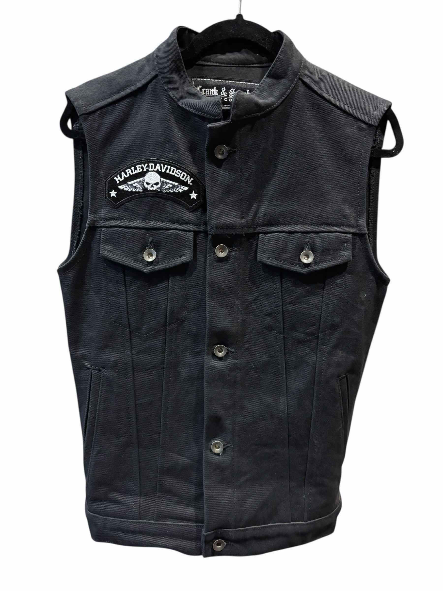 Photo 1 of CRANK & STROKE SUPPLY SUPPLY CO. VEST W PATCH ON CHEST & BACK