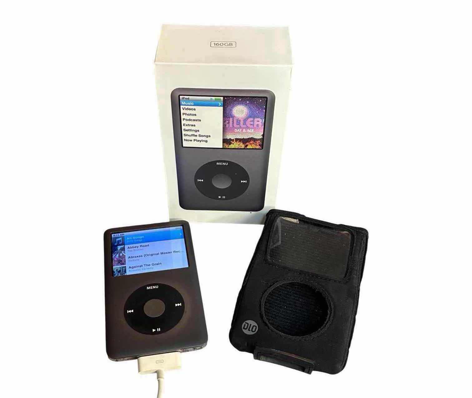 Photo 1 of APPLE IPOD CLASSIC 160 GB BLACK A1238 W ORIGINAL BOX & ACCESSORIES (READ NOTES)