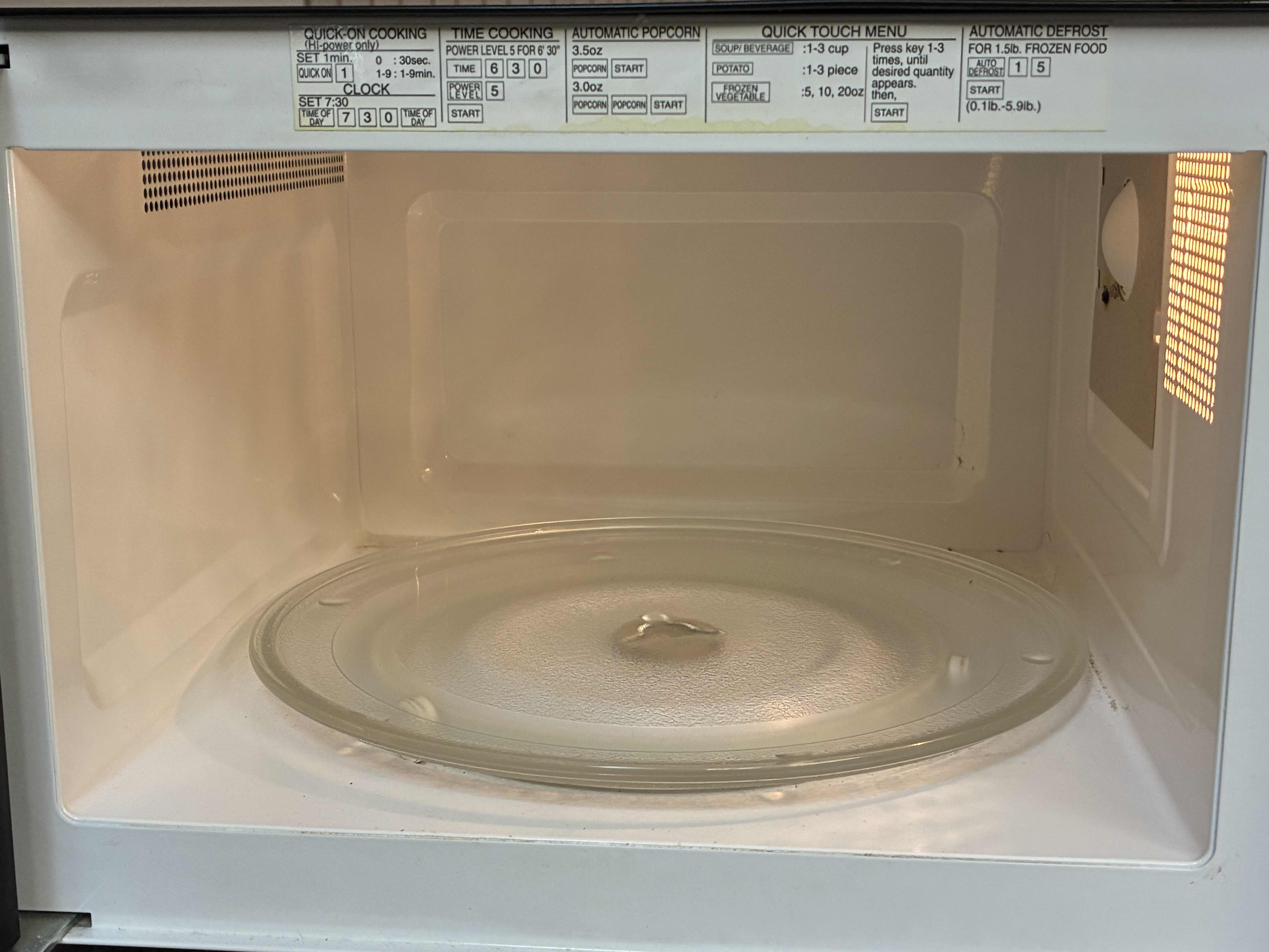 Photo 1 of KENMORE BLACK MICROWAVE NO.565.66100691