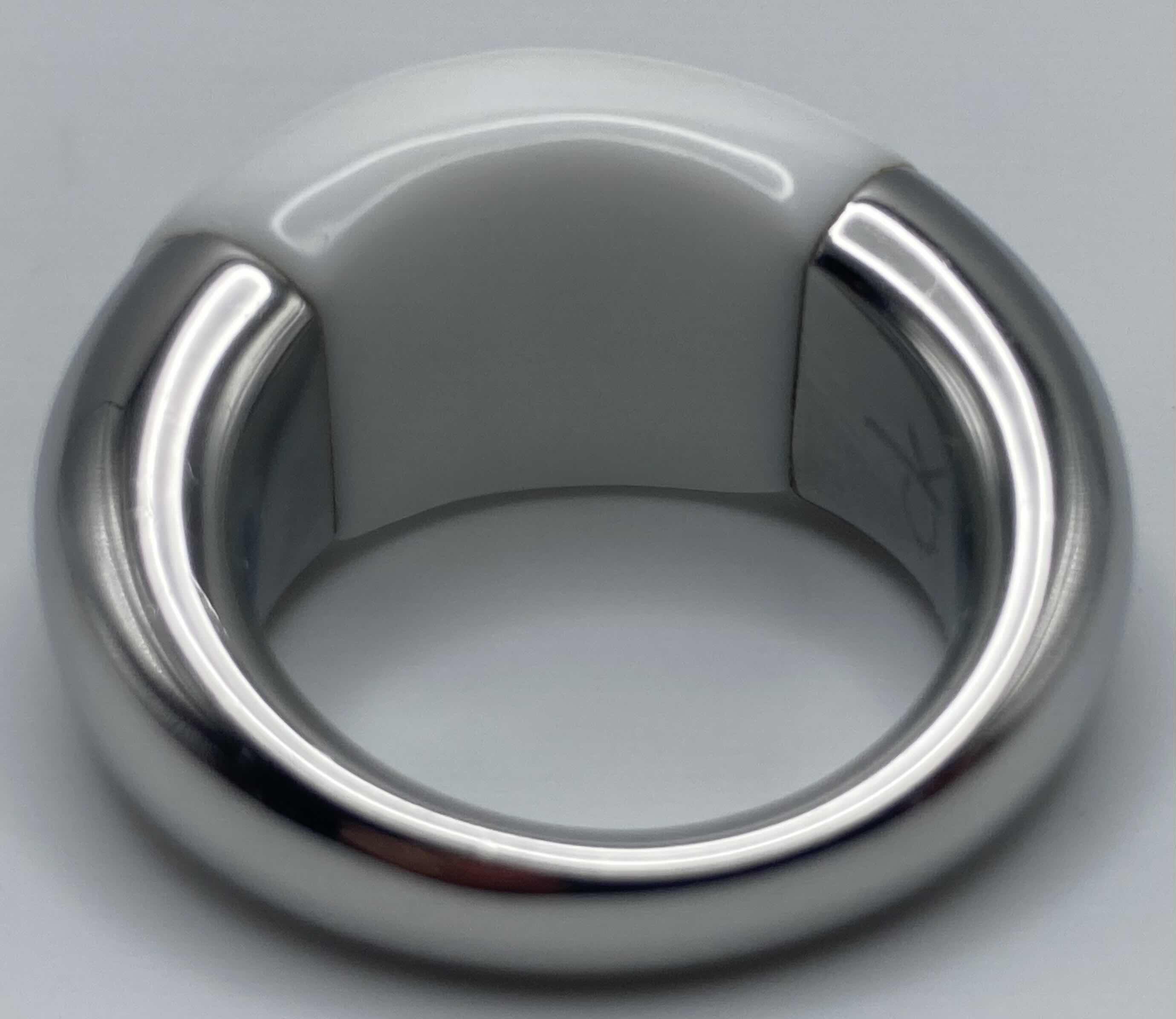 Photo 1 of CALVIN KLEIN ELLIPSE STAINLESS STEEL WHITE ACRYLIC RING SIZE 9-9.25 (READ NOTES) $95