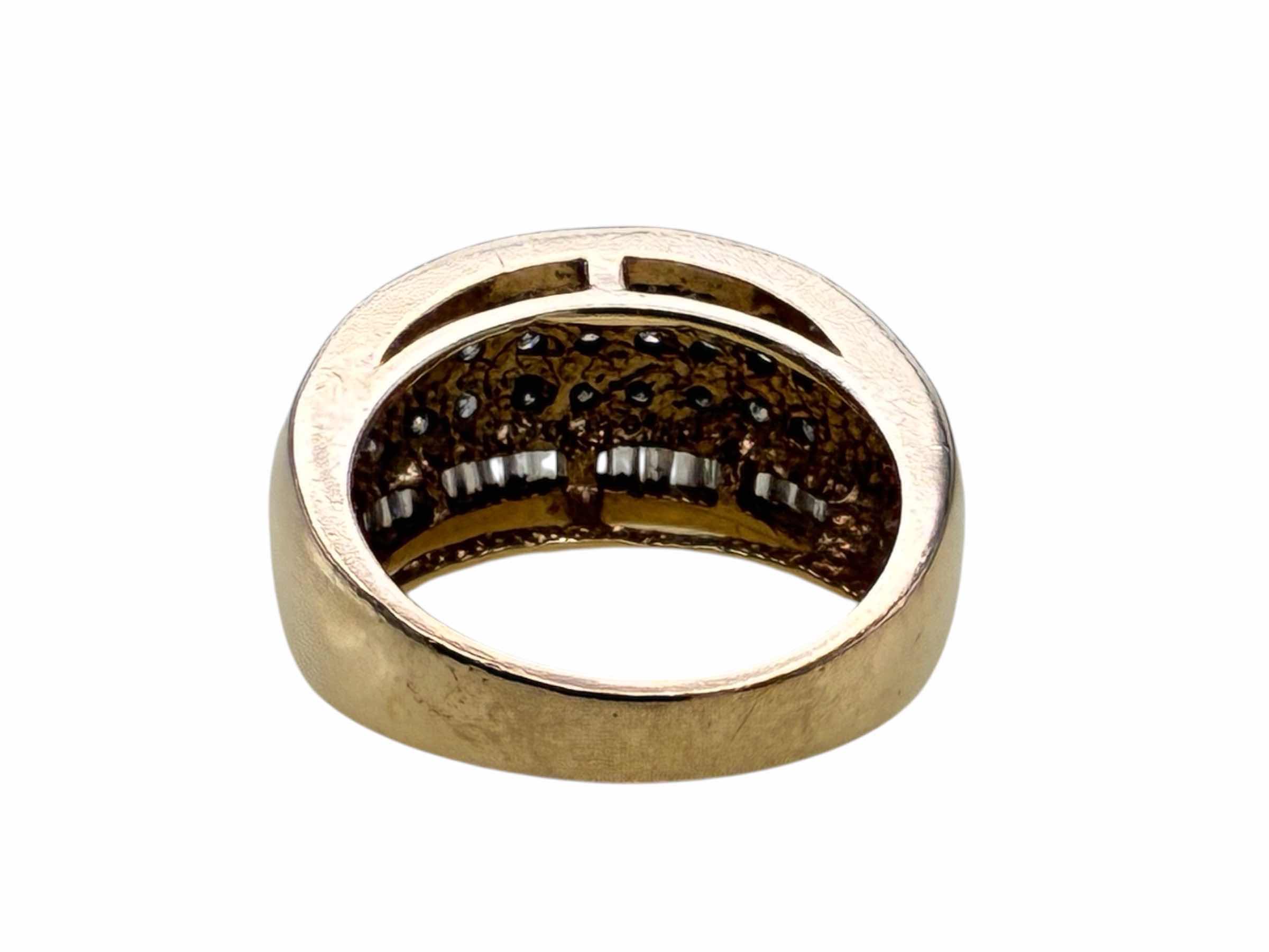 Photo 1 of DIAMOND BAGUETTE 10K GOLD ANNIVERSARY RING SIZE 7.5/7.4G $1800