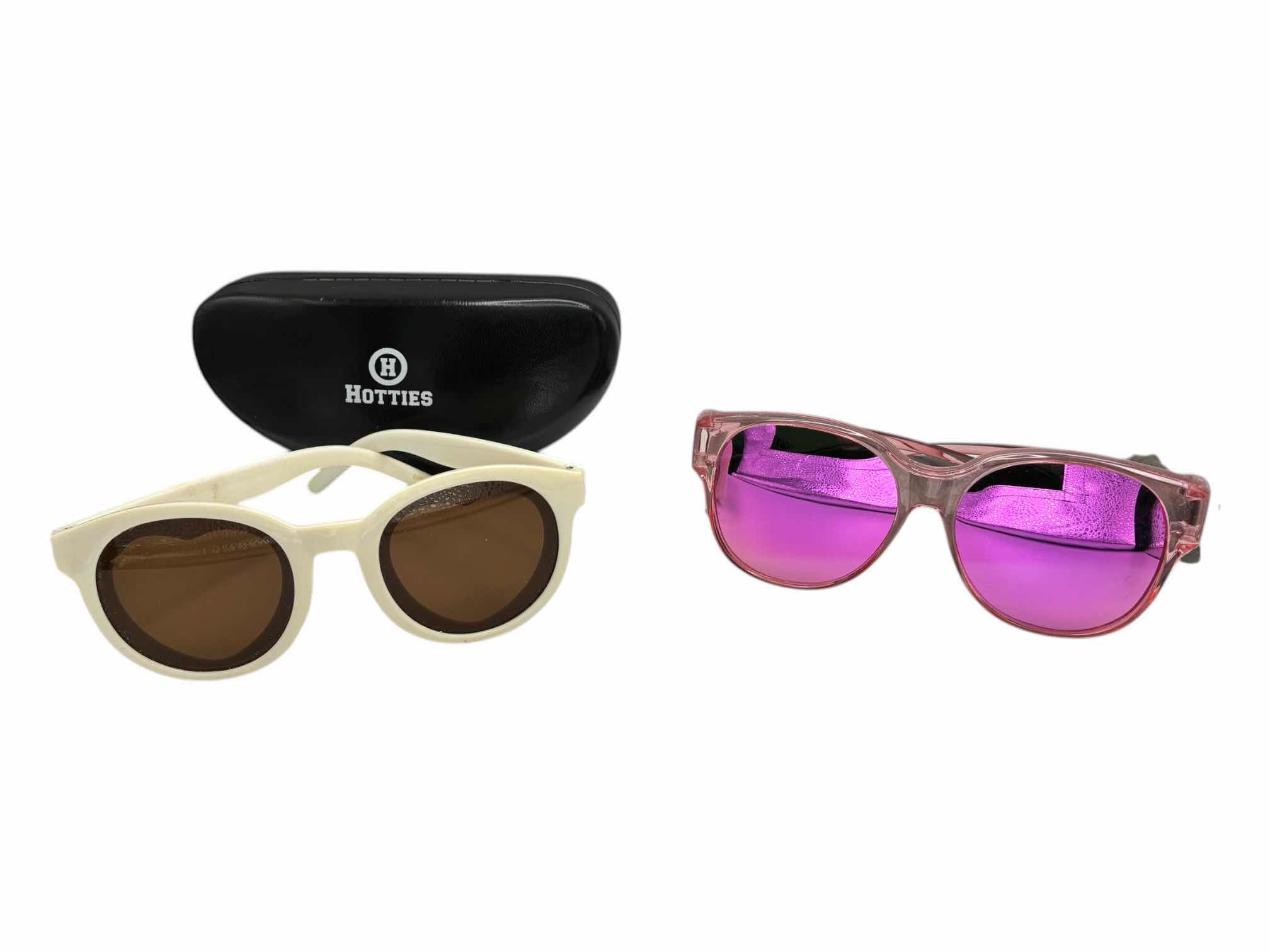 Photo 1 of HOTTIES WHITE HEART SUNGLASSES & PINK CLEAR SUNGLASSES W CASES