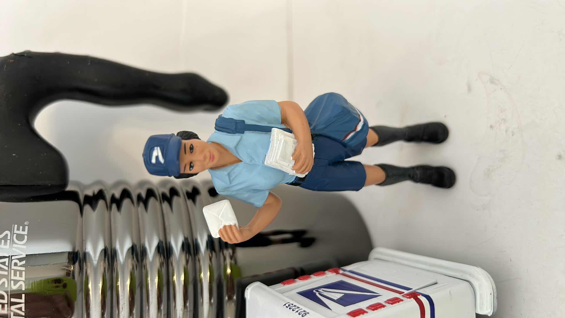 Photo 9 of COLLECTIBLE UNITED STATES POSTAL SERVICE COLLECTIBLES