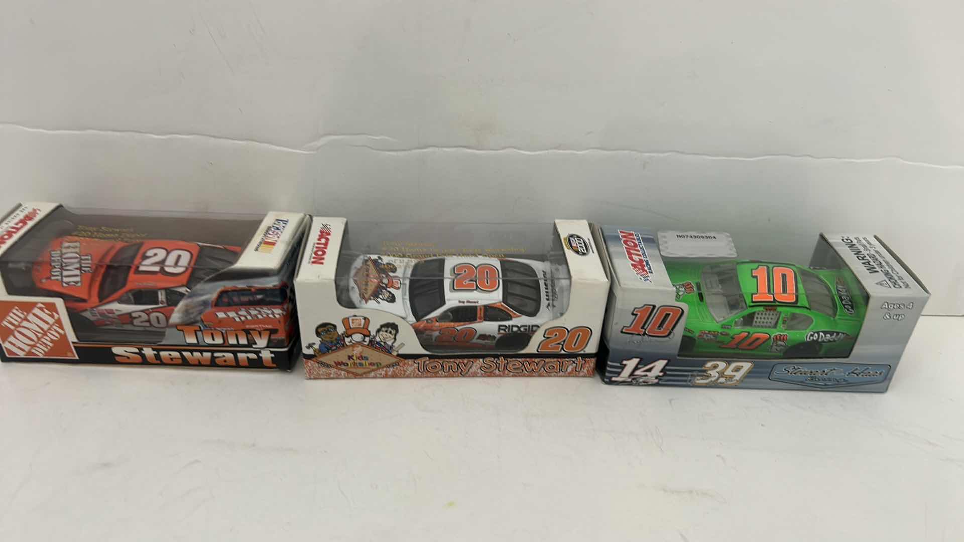 Photo 5 of 3 ACTION RACING COLLECTABLES