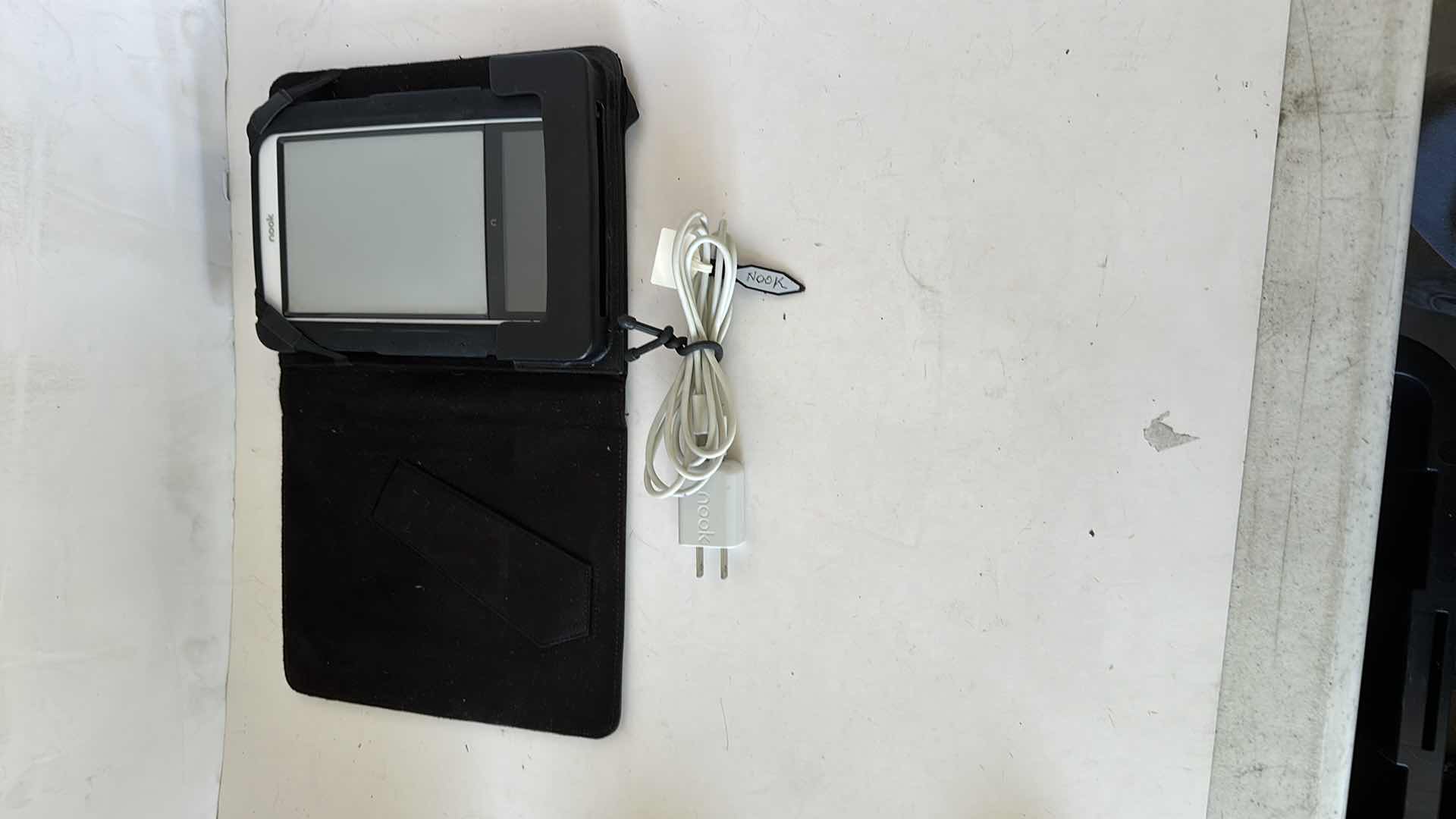 Photo 2 of NOOK TABLET WITH CORD