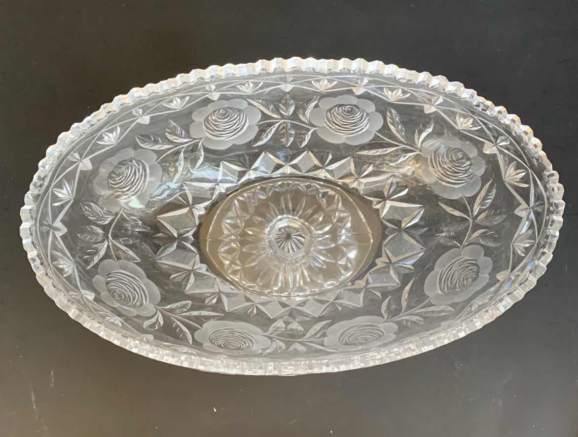 Photo 2 of VINTAGE CLEAR CUT GLASS BOWL 12"