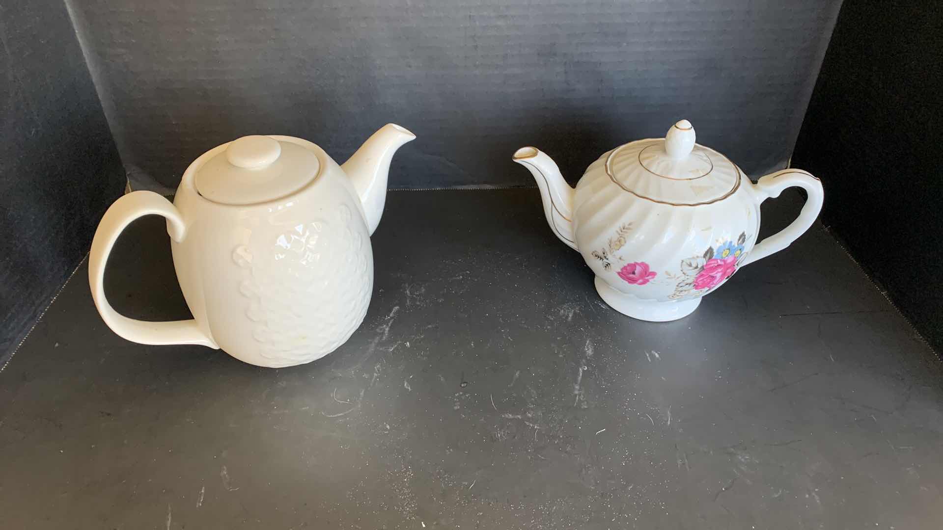 Photo 3 of 4-VINTAGE PORCELAIN TEAPOTS