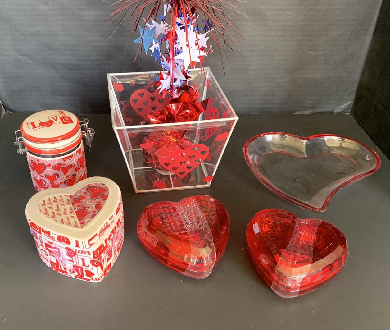 Photo 1 of VALENTINES DAY DECOR & BOXES