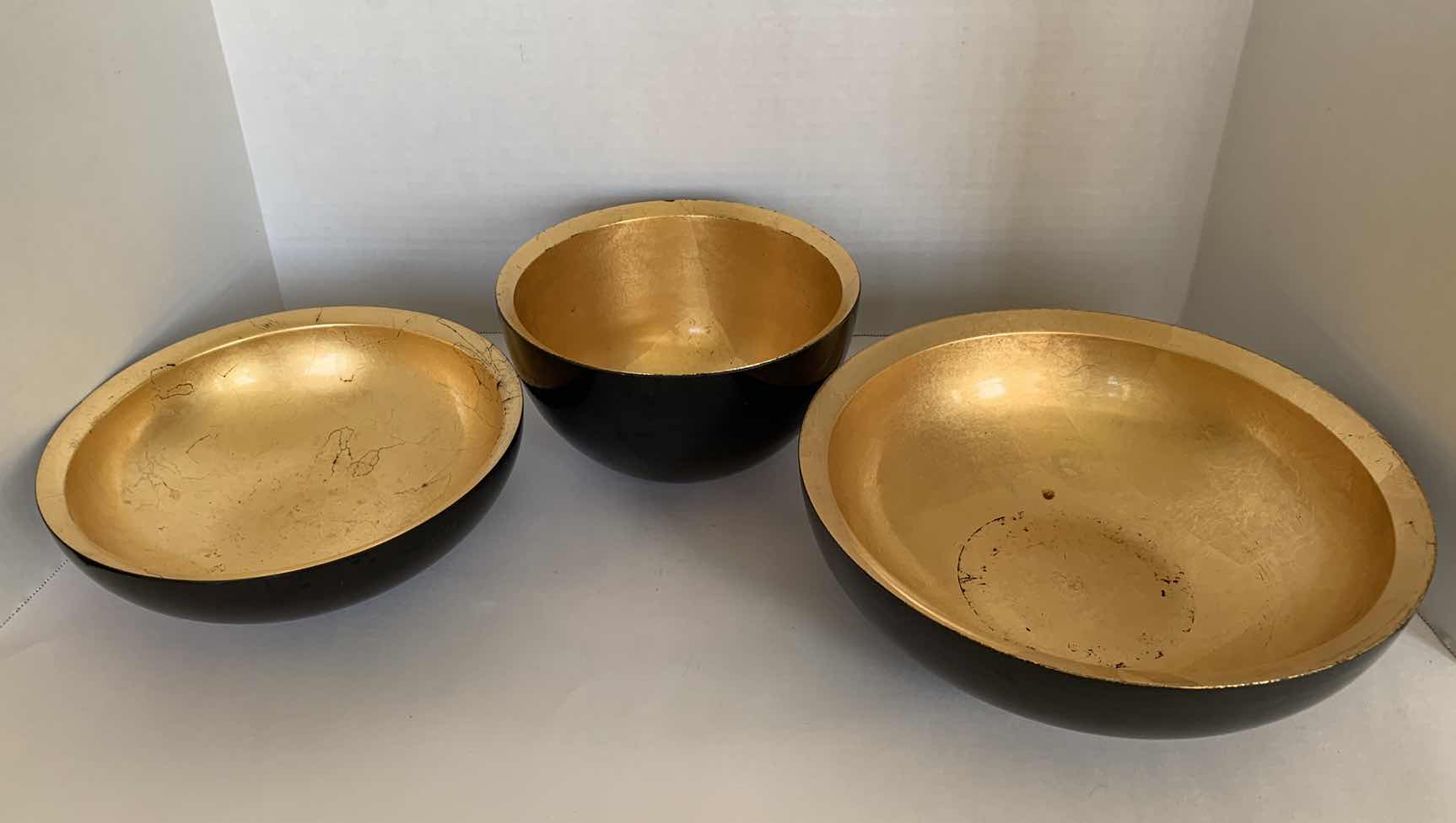 Photo 1 of BLACK AND GOLD PLASTIC SERVING SET