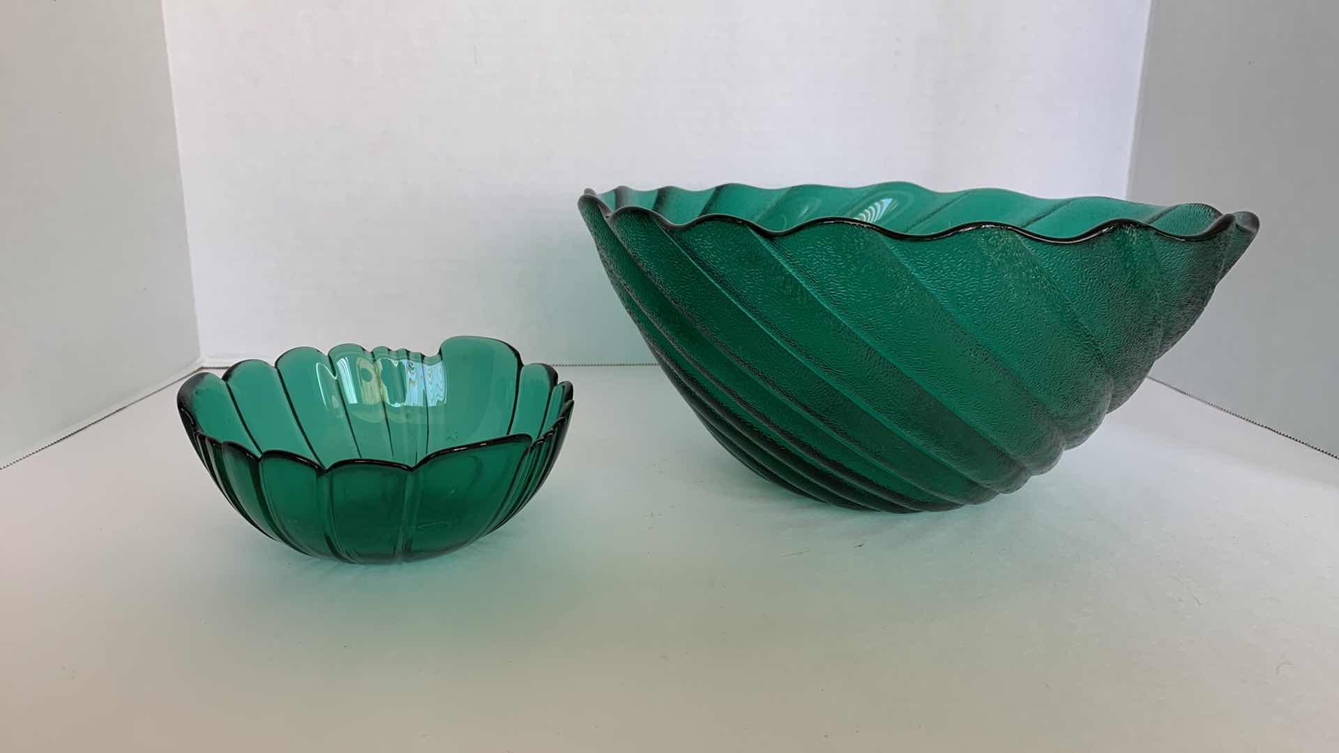 Photo 1 of 11” GLASS BOWL WITH 6” GLASS SALAD BOWL