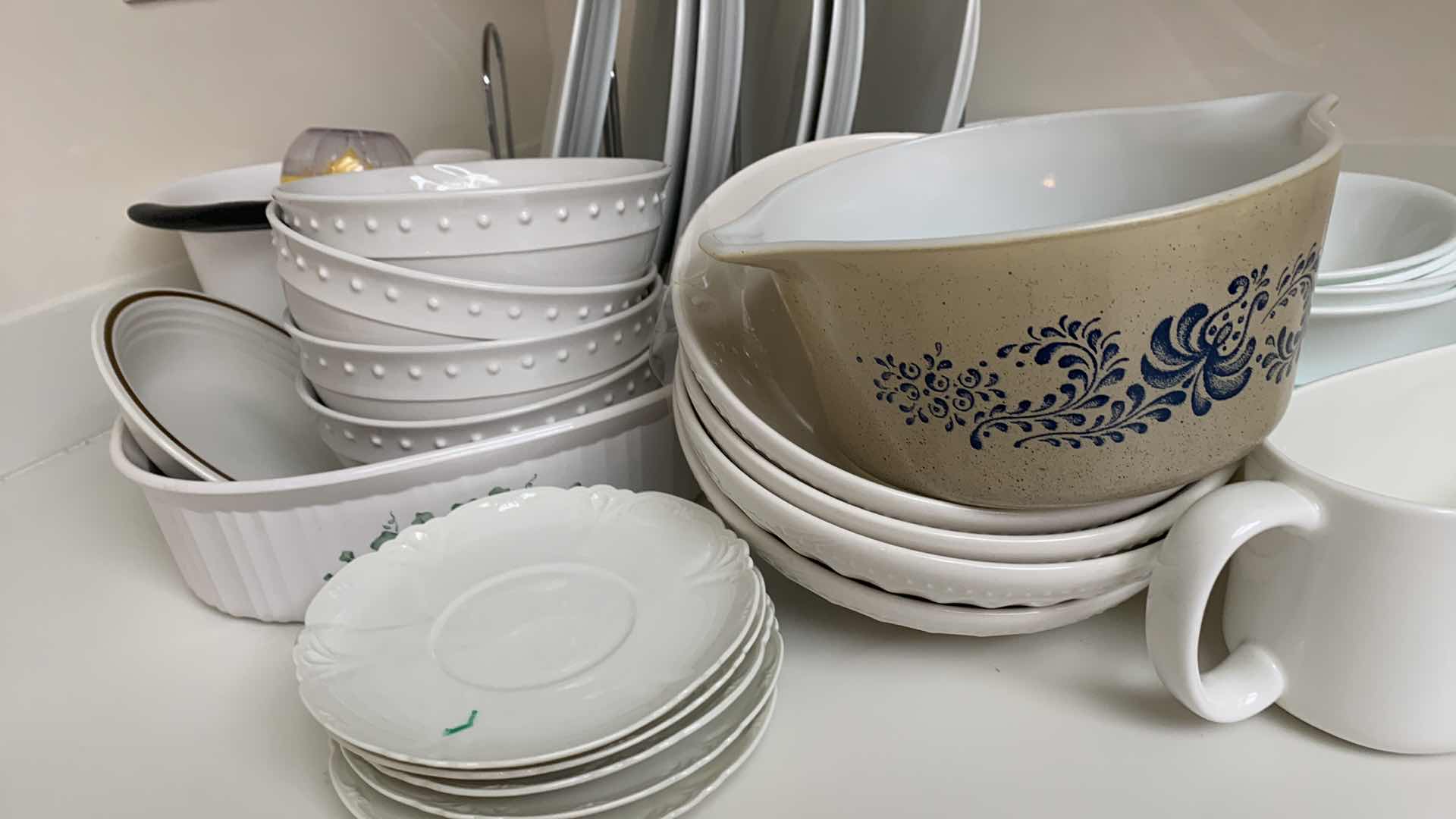 Photo 2 of PYREX BOWL, CORELLE  DISH SET, AND PLATES