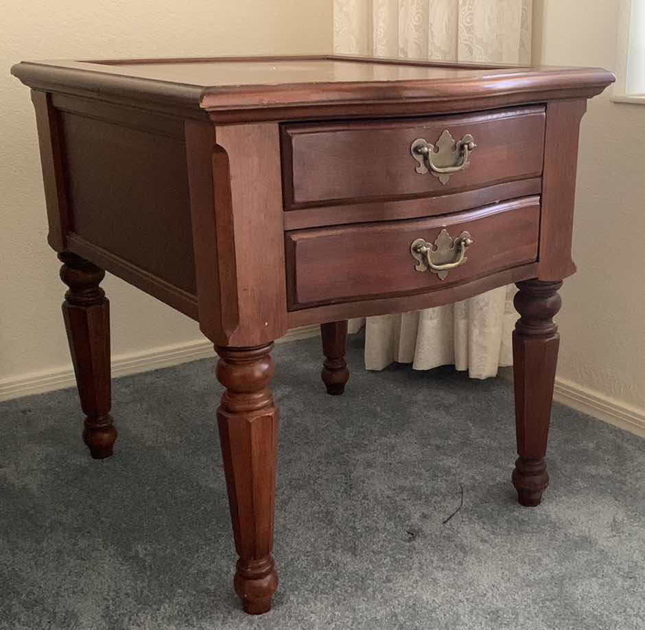 Photo 2 of RIVERSIDE FURNITURE CORP SOLID WOOD END TABLE 22" X 25.5" H 23"