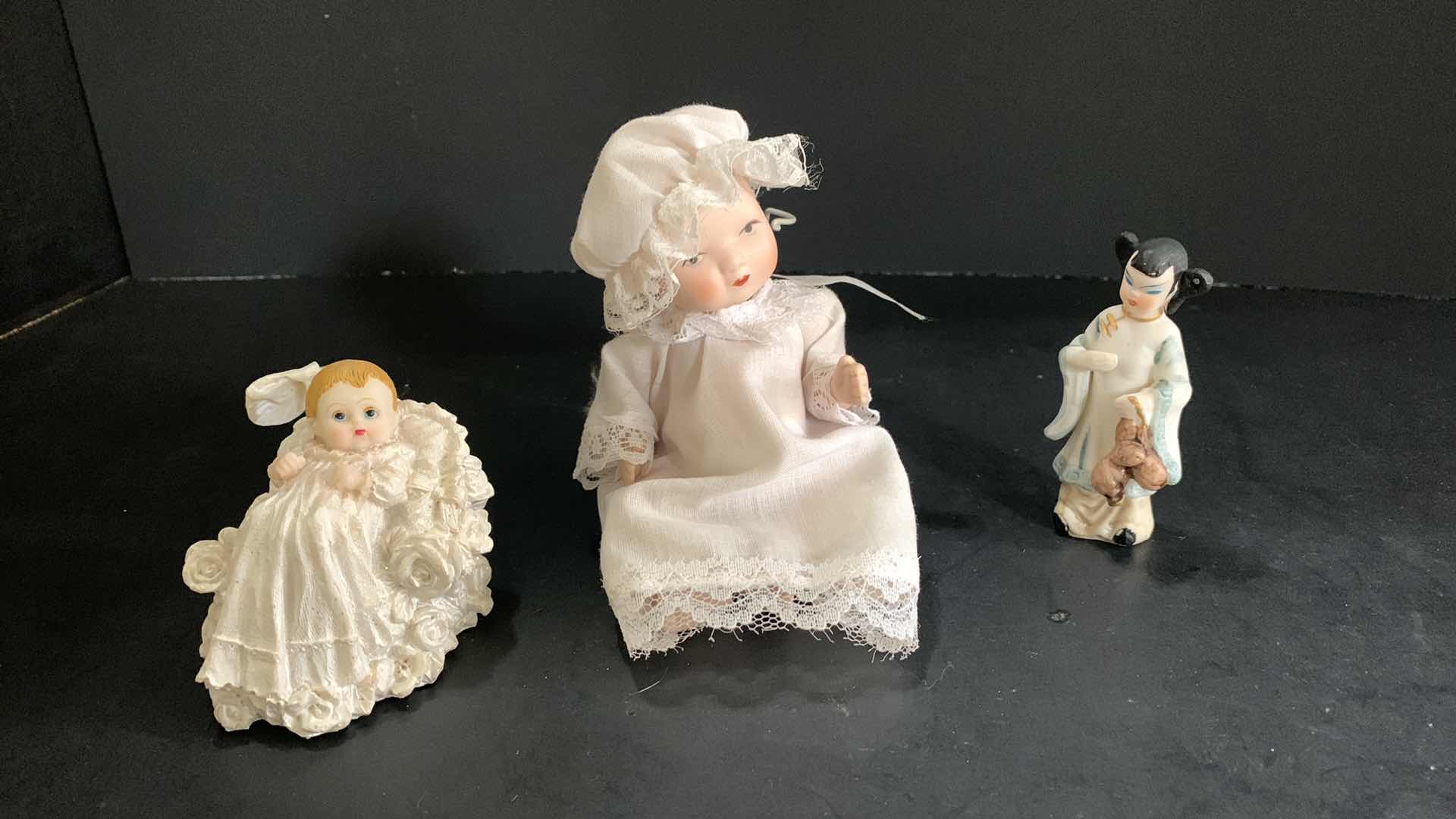 Photo 1 of 3 VINTAGE DOLLS