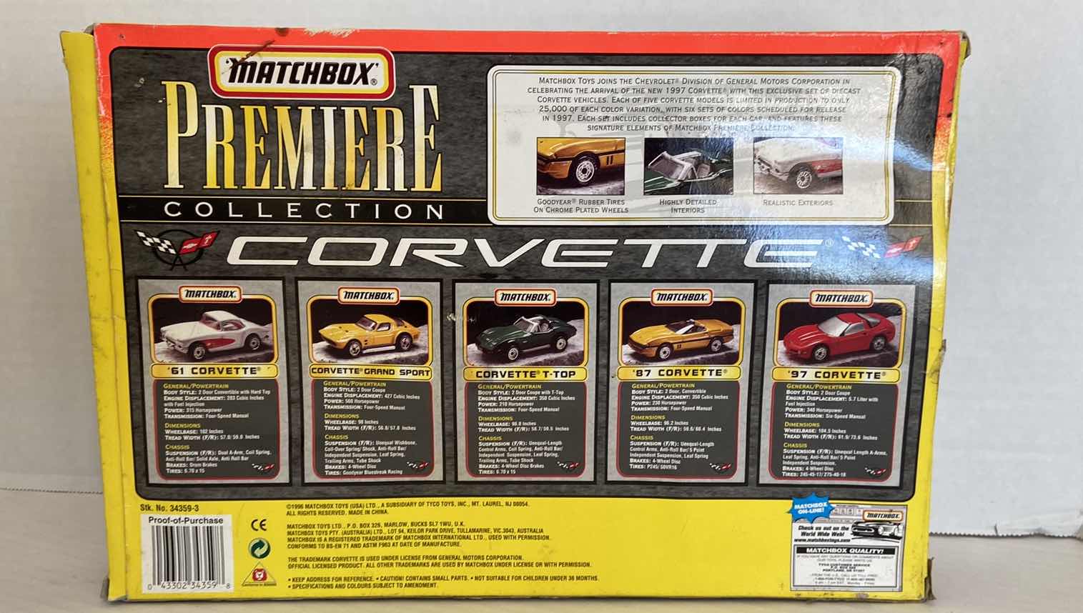 Photo 2 of VINTAGE 1997 MATCHBOX PREMIERE COLLECTION CORVETTE SET