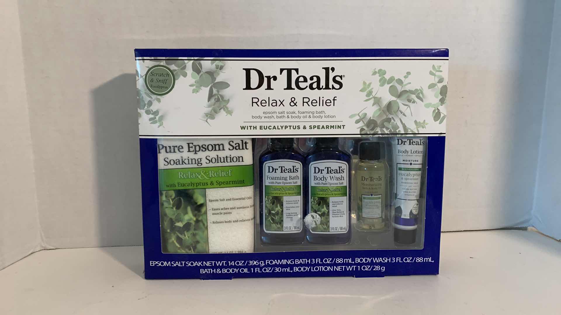 Photo 1 of DR. TEALS RELAX & RELIEF BATH SET