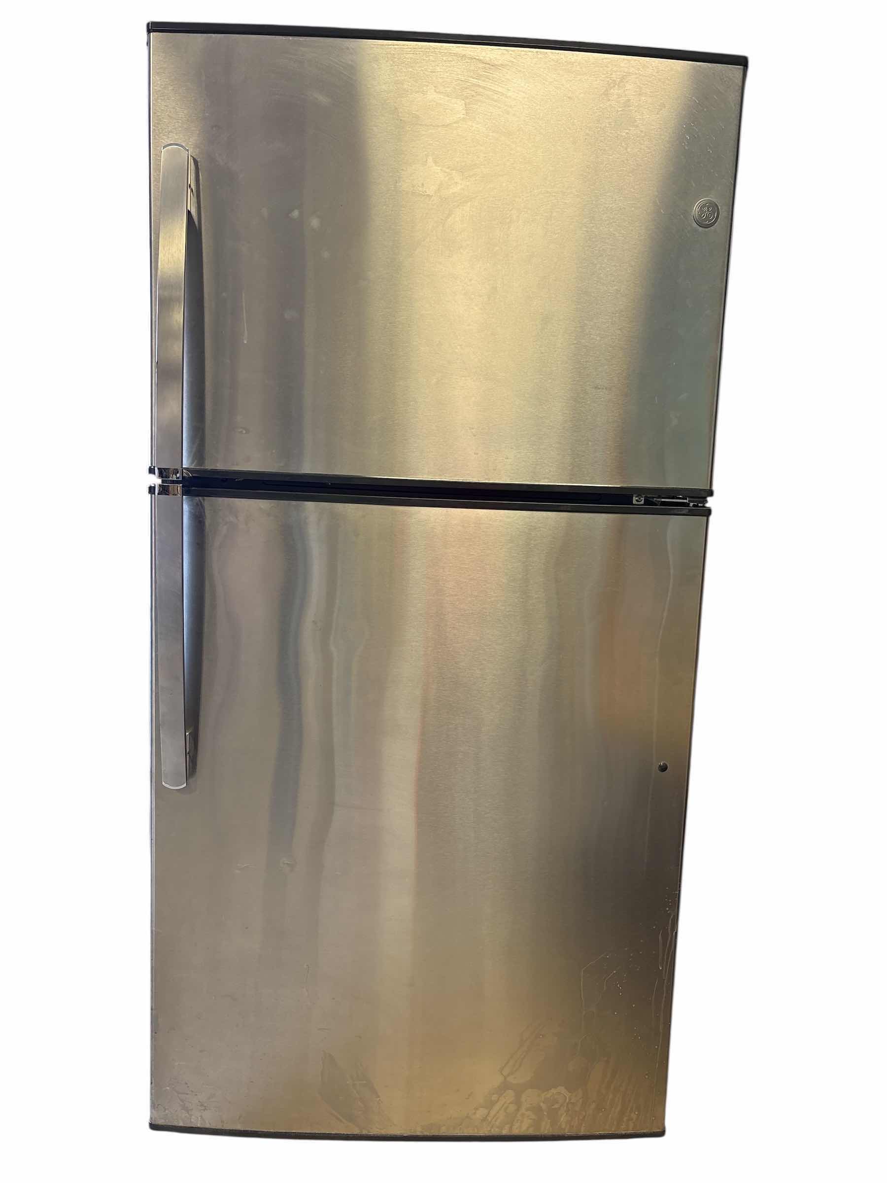 Photo 1 of GE FRIDGE MODEL GIE21GSHFSS 32.5”X34”XH66.5”