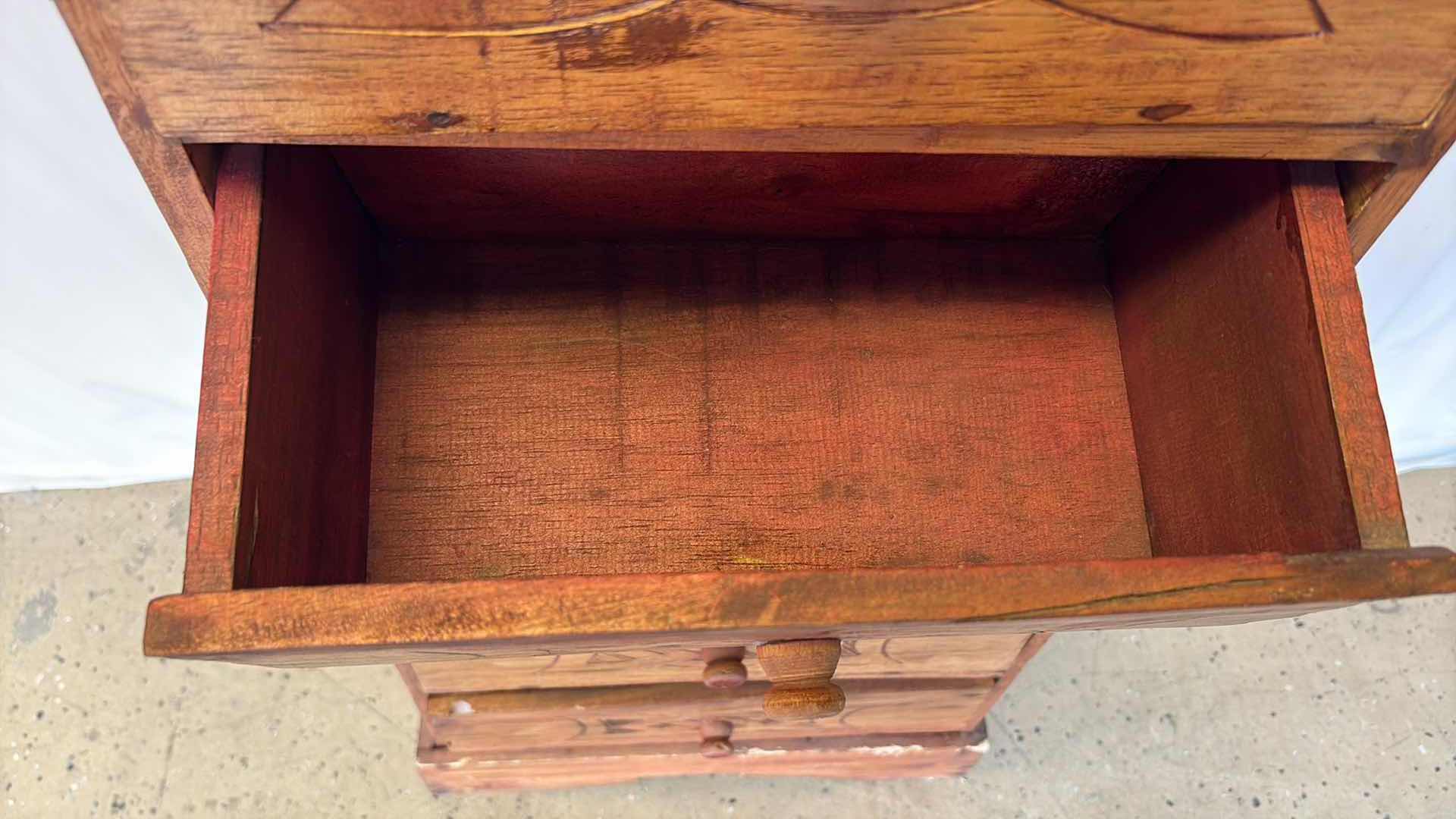 Photo 1 of COTTAGE PYRAMID CHEST H47”