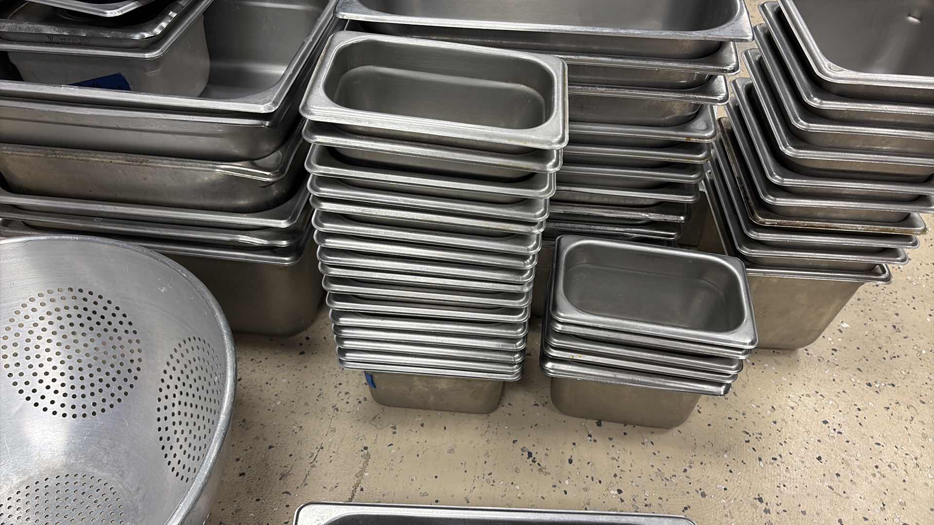 Photo 1 of LOT OF RESTAURANT EQUIPMENT