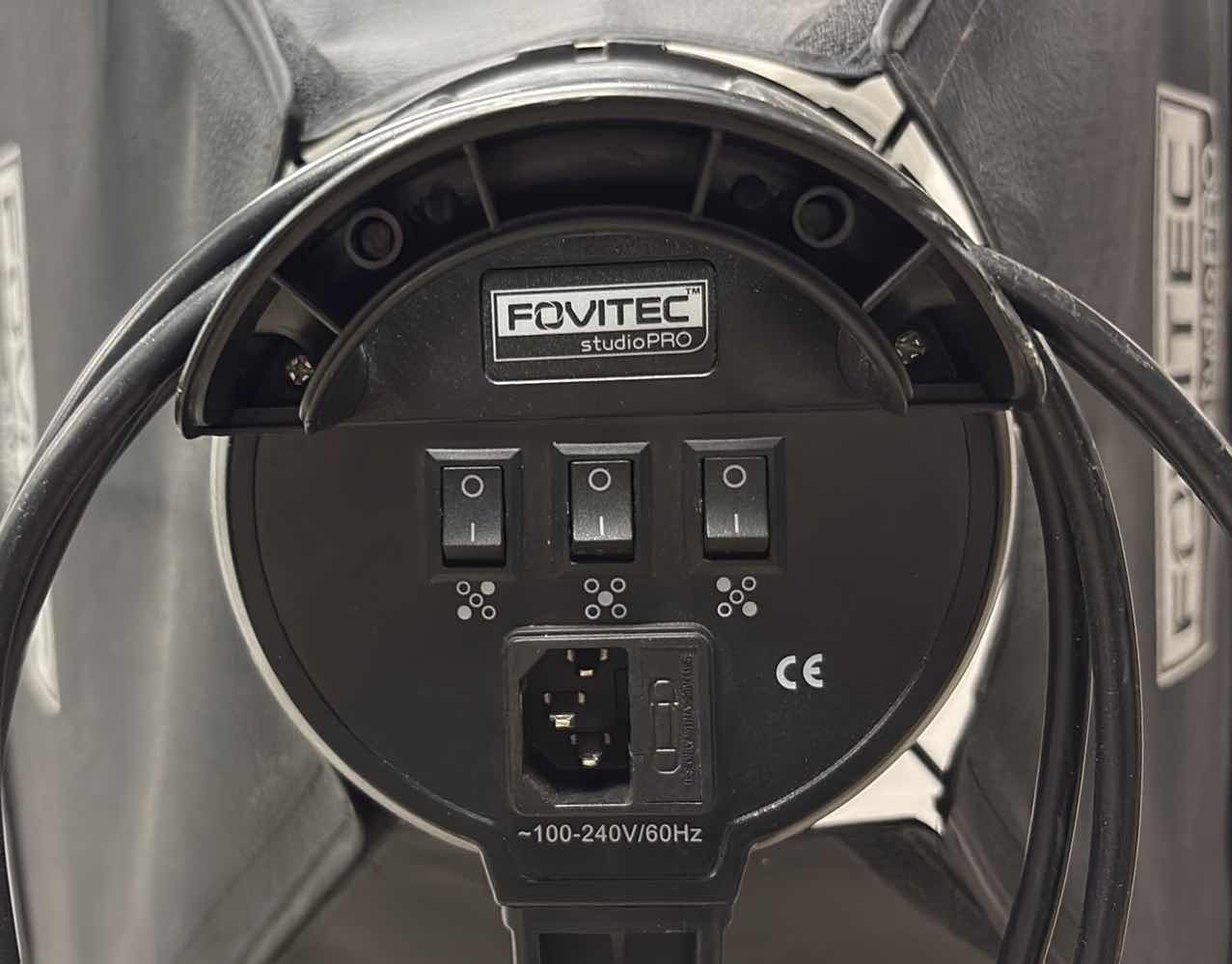 Photo 1 of FOVITEC STUDIO PRO SOFT BOX LIGHTING KIT