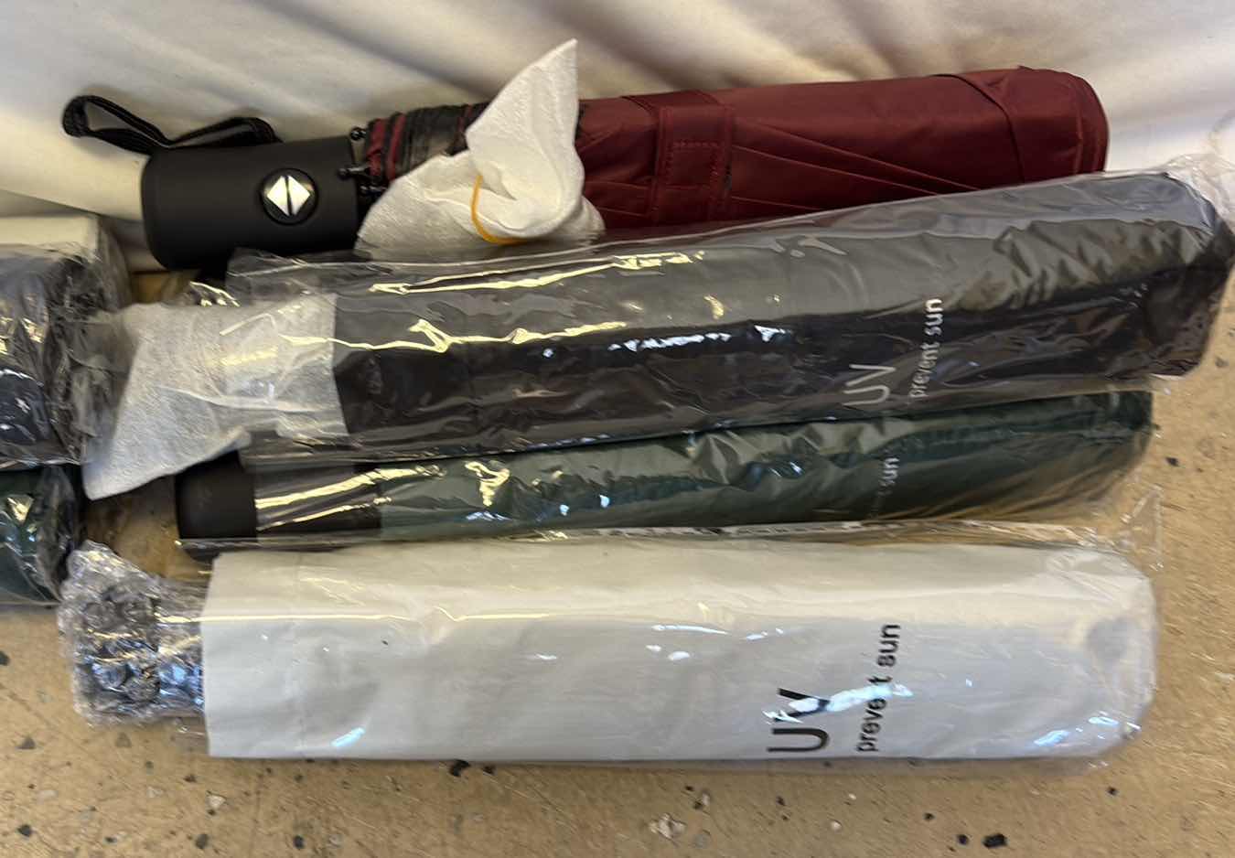 Photo 1 of (8) PCS NEW UMBRELLAS