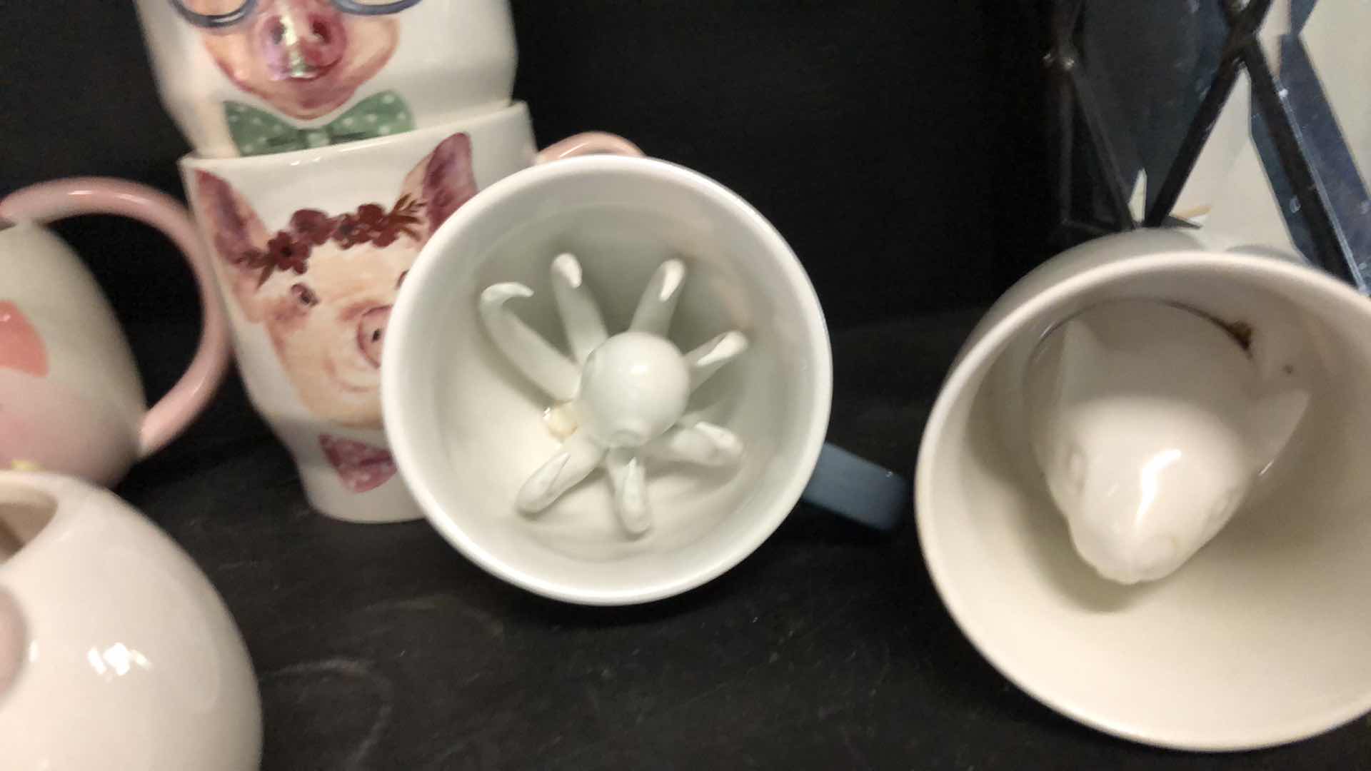 Photo 1 of ANIMAL MUGS