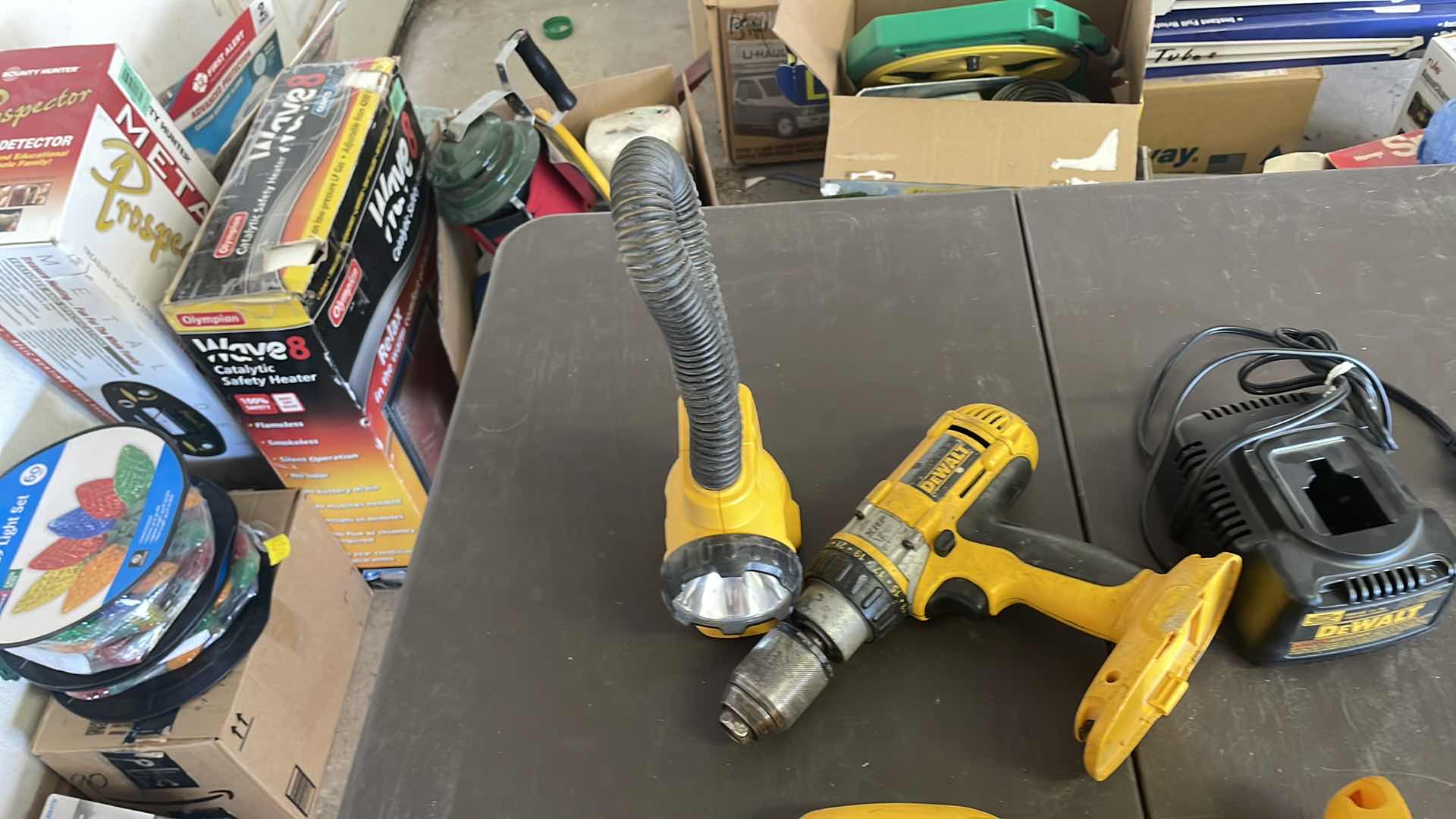 Photo 7 of DEWALT DRILLS ONE CHARGER