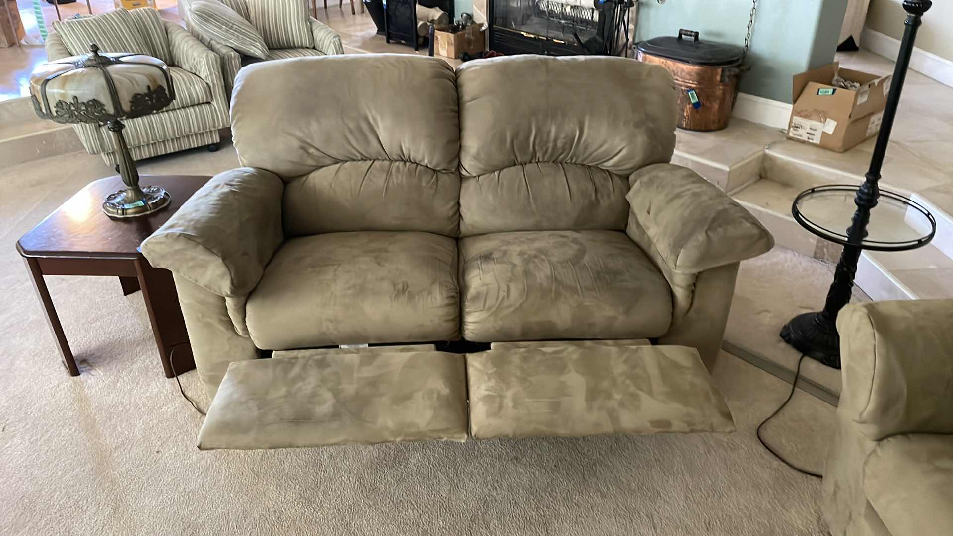 Photo 3 of MICROFIBER LOVESEAT 38x36x64