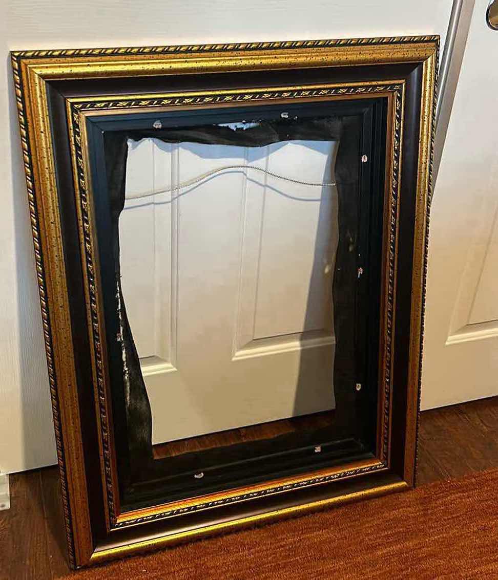 Photo 1 of ORANTE GOLD W BLACK FRAME  27" x 34"