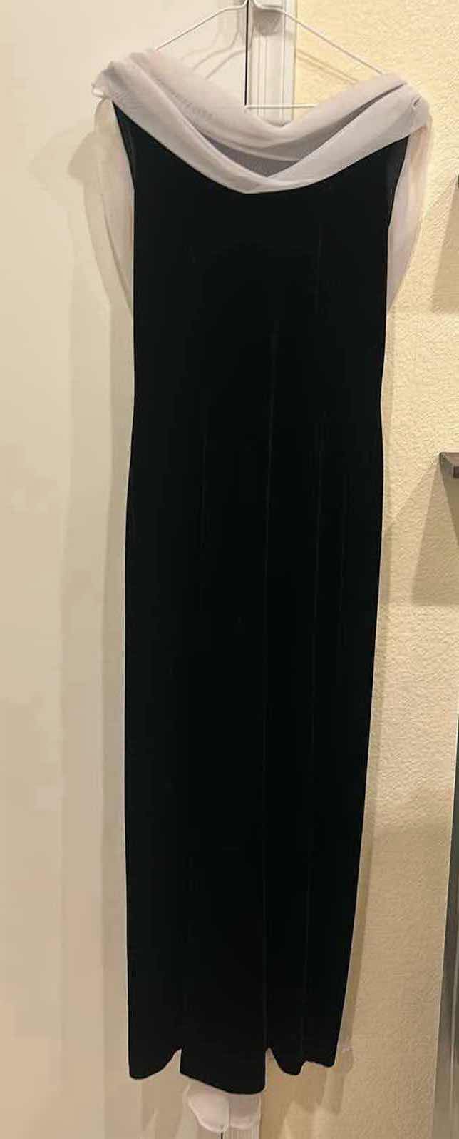 Photo 4 of LONG, BLACK AND WHITE EVENING GOWN WITH SCOOP, LOW-CUT BACK AND RHINESTONES, VELVET, AND AN IVORY SHEER  TULLE FABRIC. EST SIZE 8