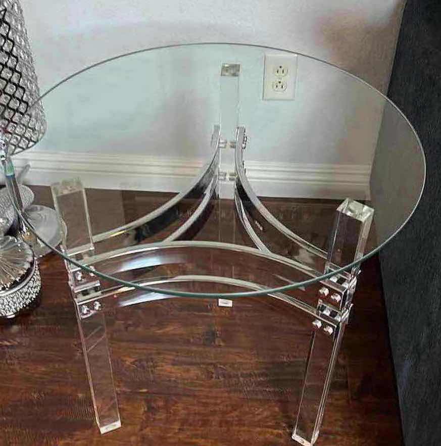 Photo 1 of 24" ROUND MODERN CHROME & ACRYLIC GLASS TOP ACCENT TABLE H24"