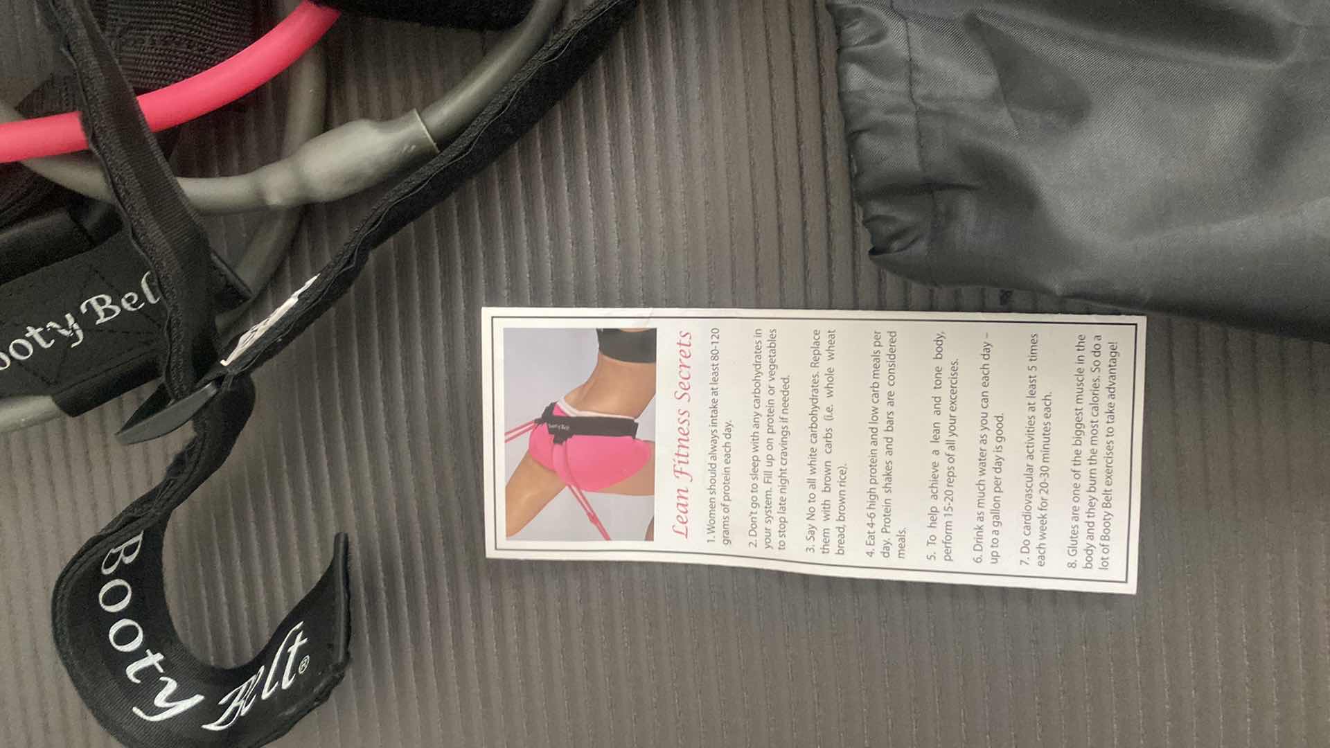 Photo 3 of LEAN FITNESS BOOTY BELT & EXERCISE MAT