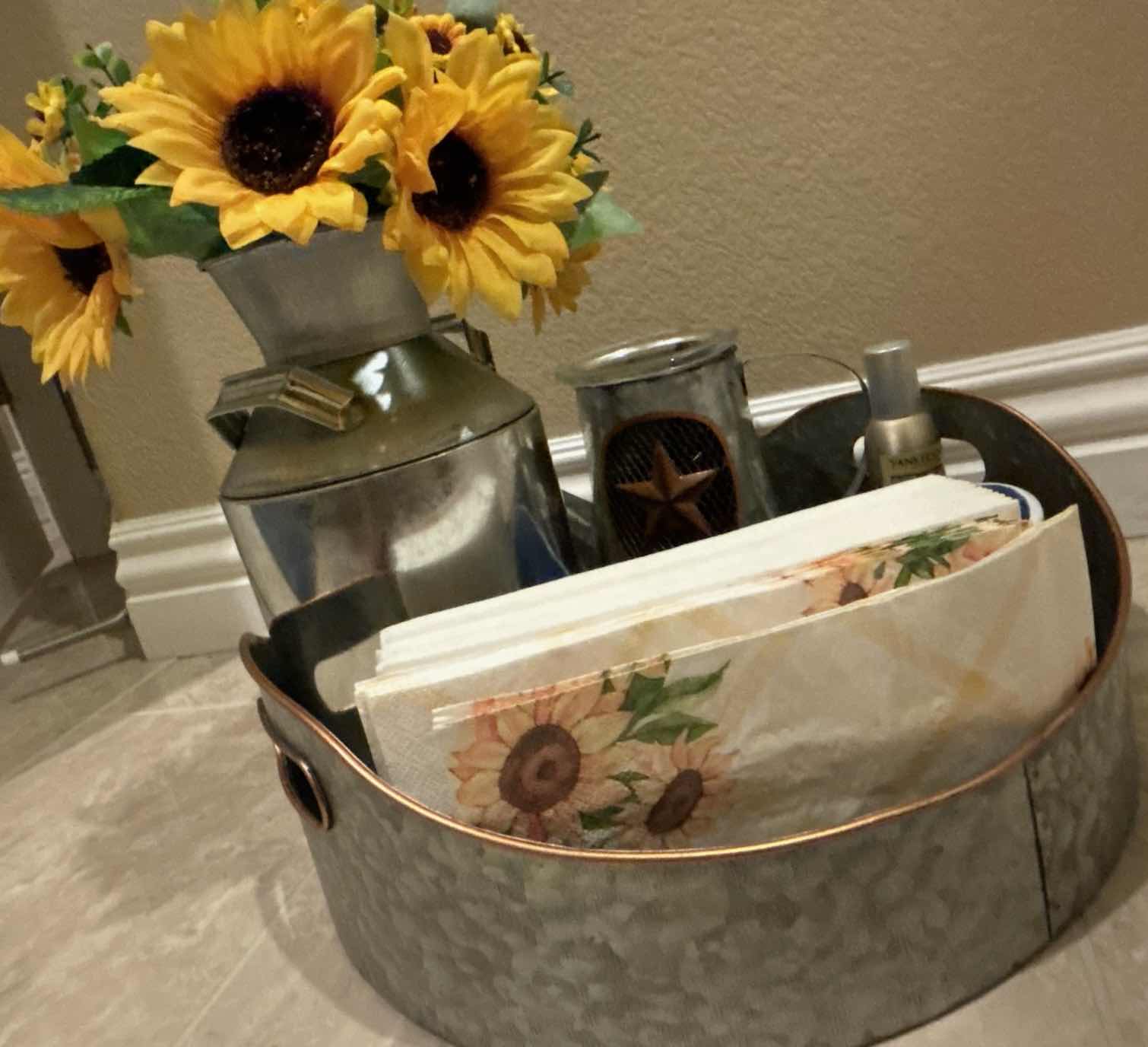 Photo 1 of HOME DECOR- WAX MELT, SUN FLOWER TIN, AND MORE