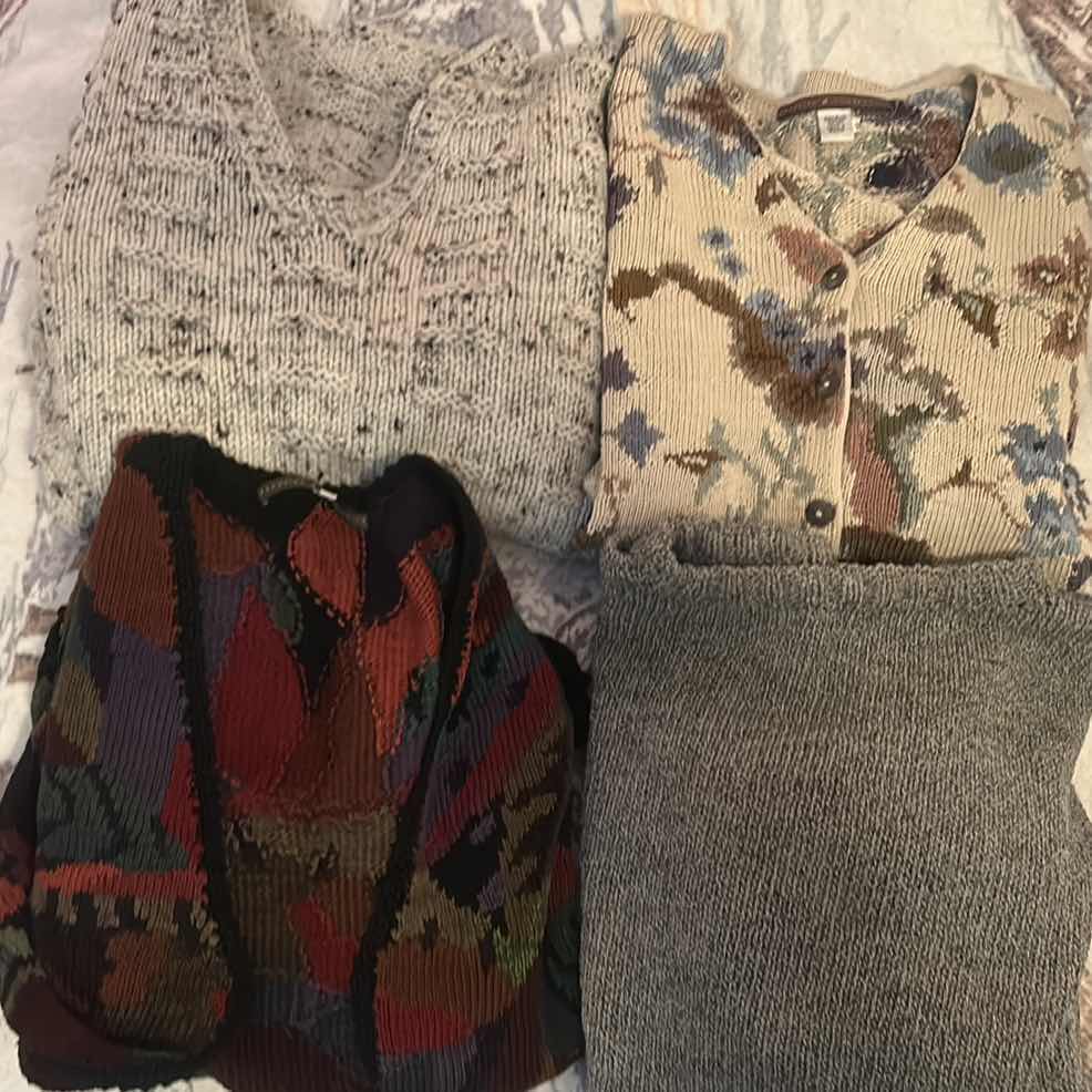 Photo 1 of 4 WOMENS SWEATERS