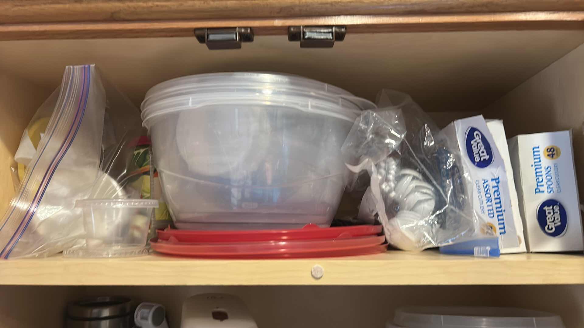 Photo 1 of CONTENTS OF KITCHEN CABINET